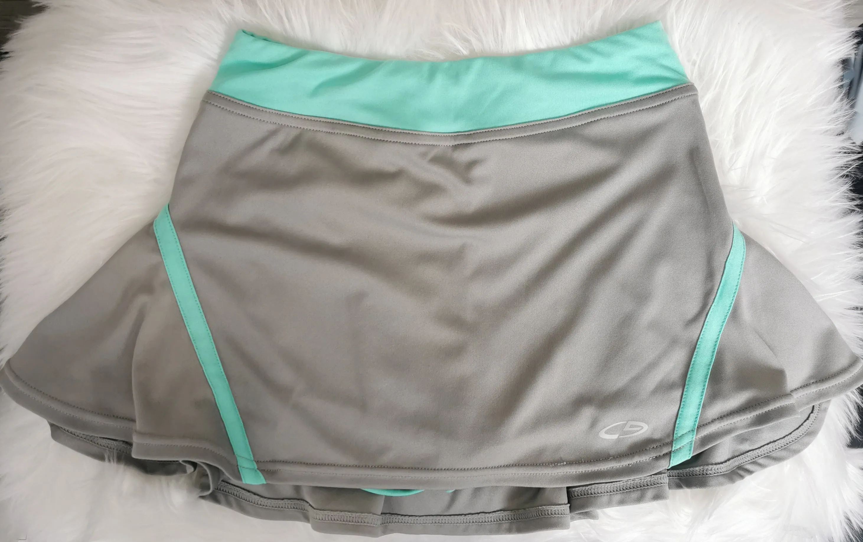 GIRL SIZE LARGE (10/12 YEARS) - CHAMPION, Athletic Tennis Skirt EUC B15