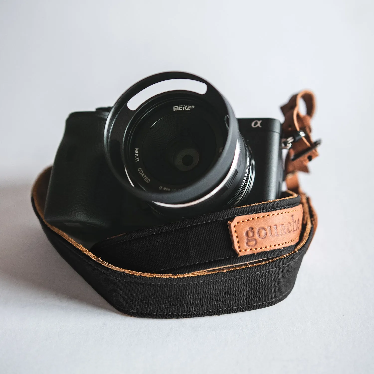 Gouache Bonnie Camera Strap