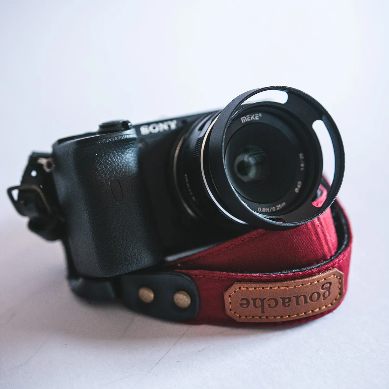 Gouache Bonnie Camera Strap