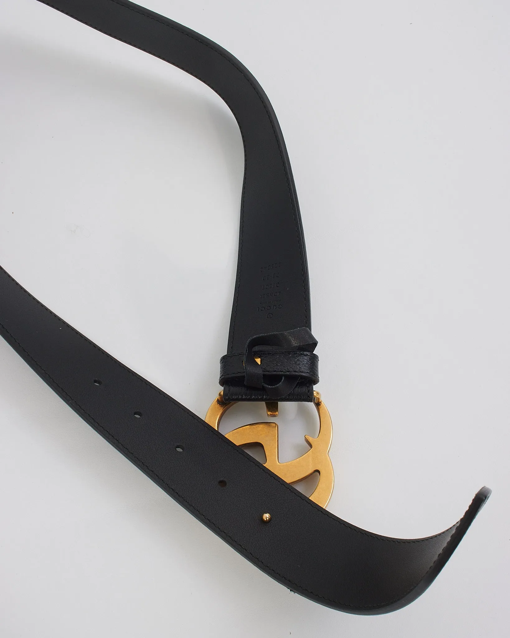 Gucci Black Leather GG Marmont Buckle Belt - 75/30