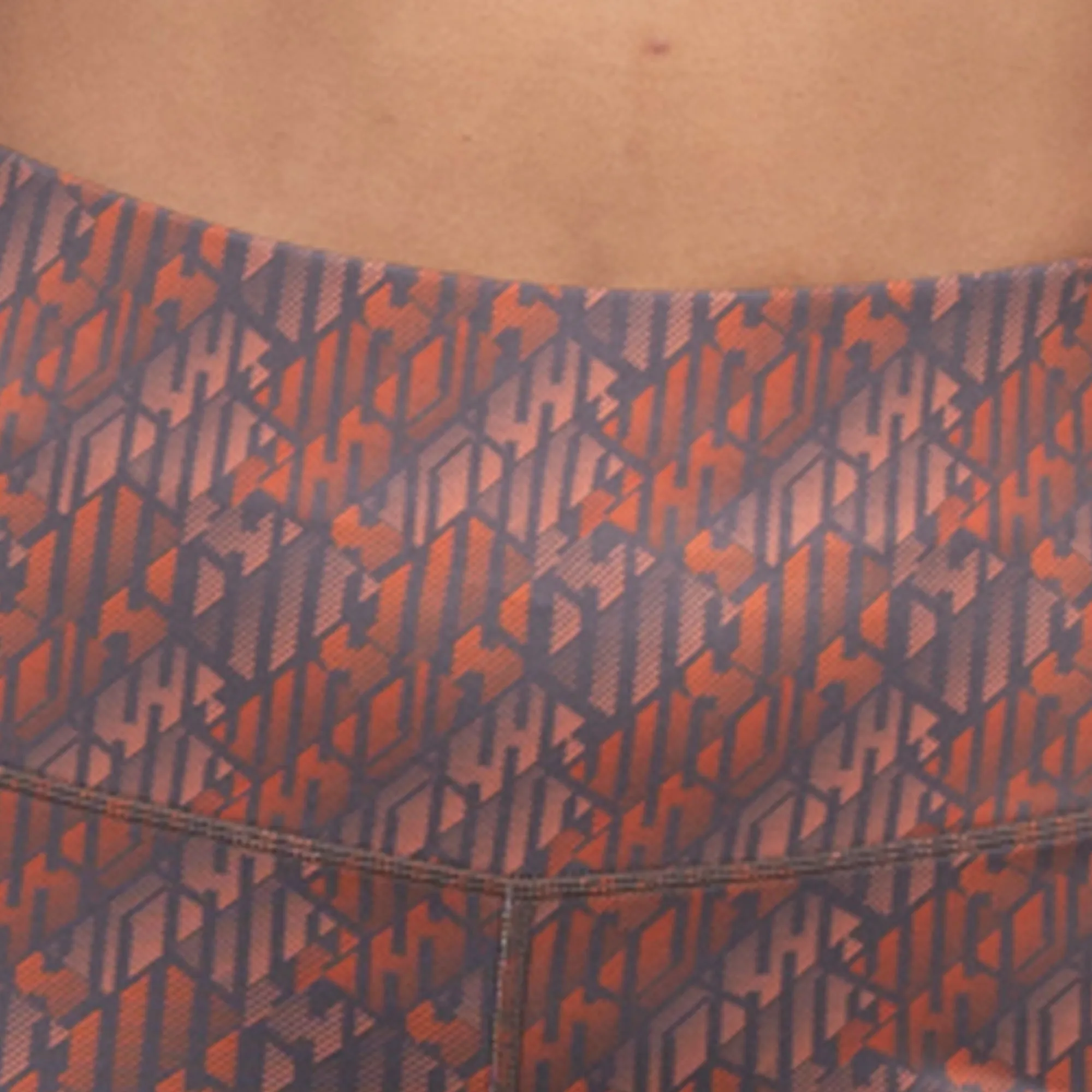 High Waist Knee Length Printed Sports Shorts With Pocket