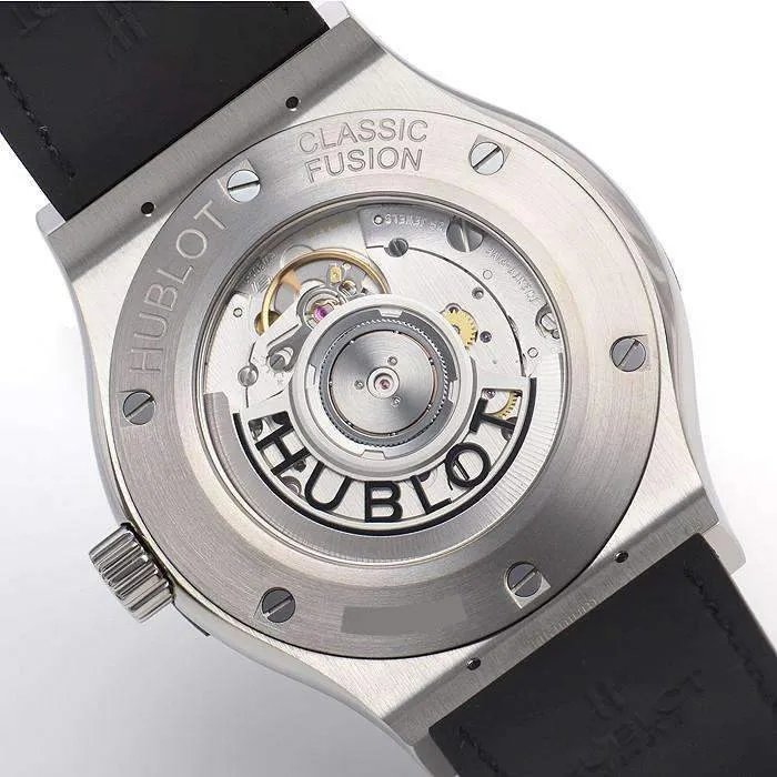 HUBLOT ClASSIC FUSION AUTOMATIC TITANIUM 42 MM  MEN WATCH 542.NX.7071.LR