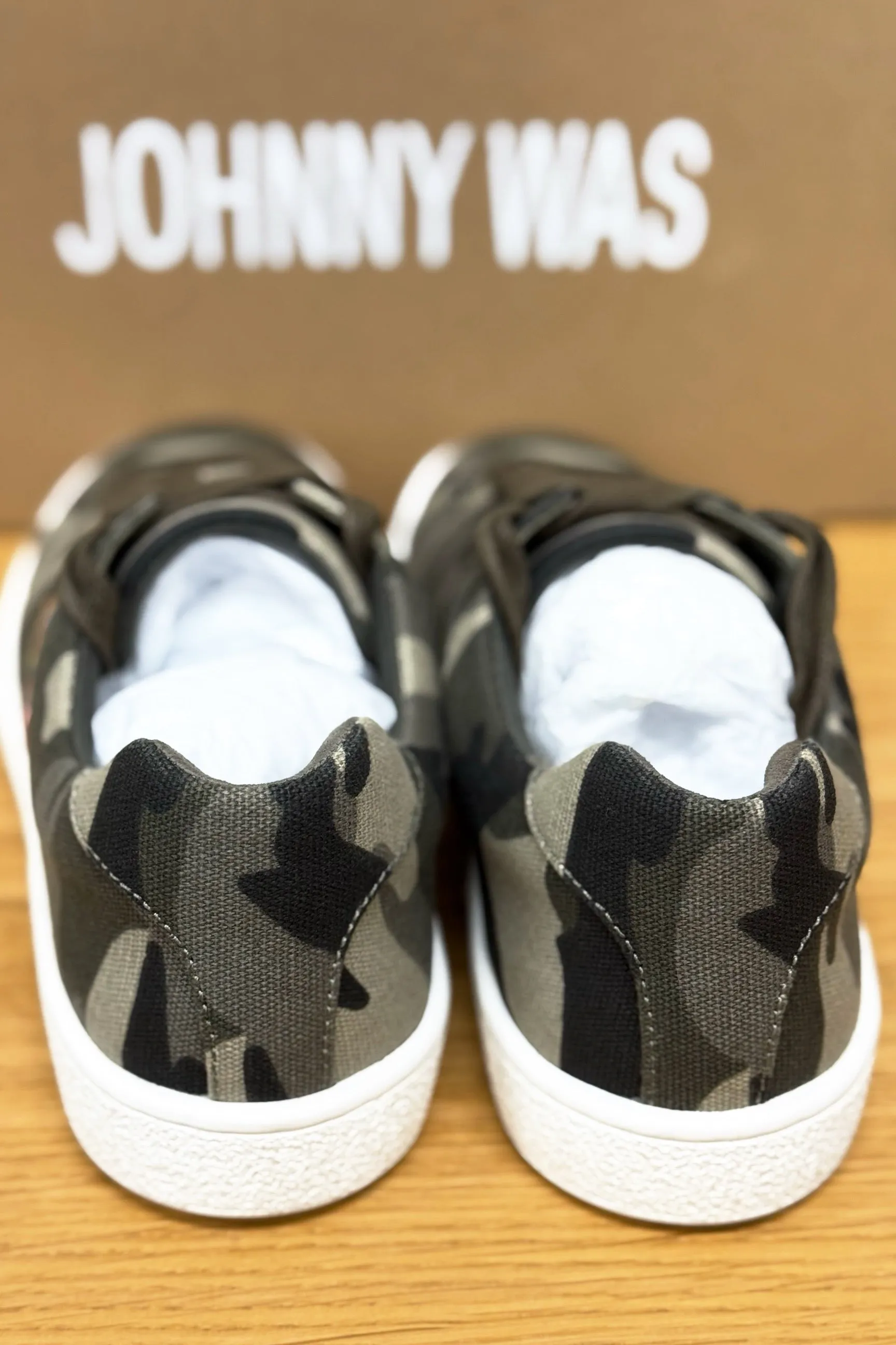 Johnny Was Camouflage Embroidered Canvas Sneaker JWS0011
