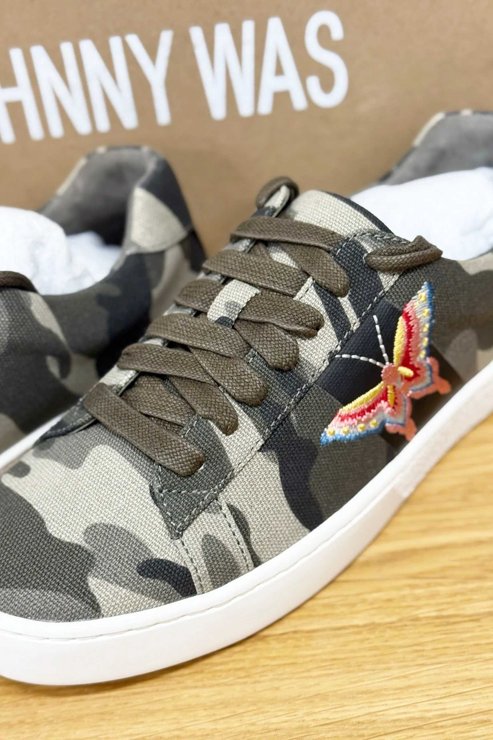 Johnny Was Camouflage Embroidered Canvas Sneaker JWS0011