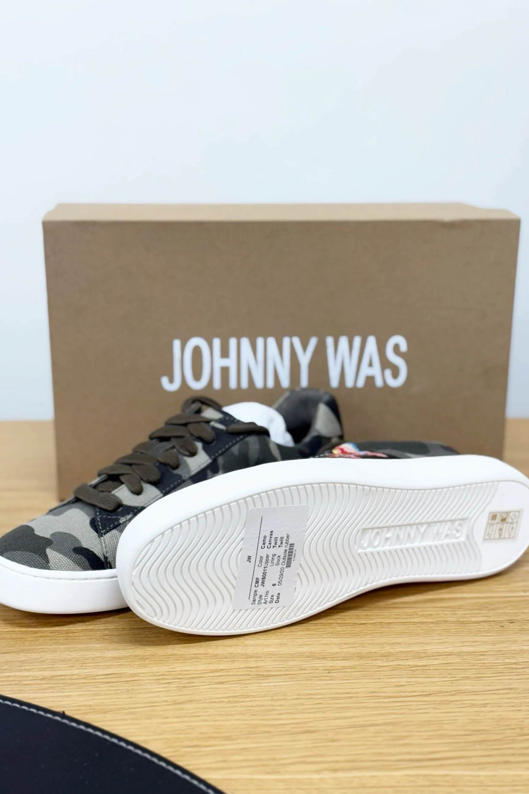 Johnny Was Camouflage Embroidered Canvas Sneaker JWS0011