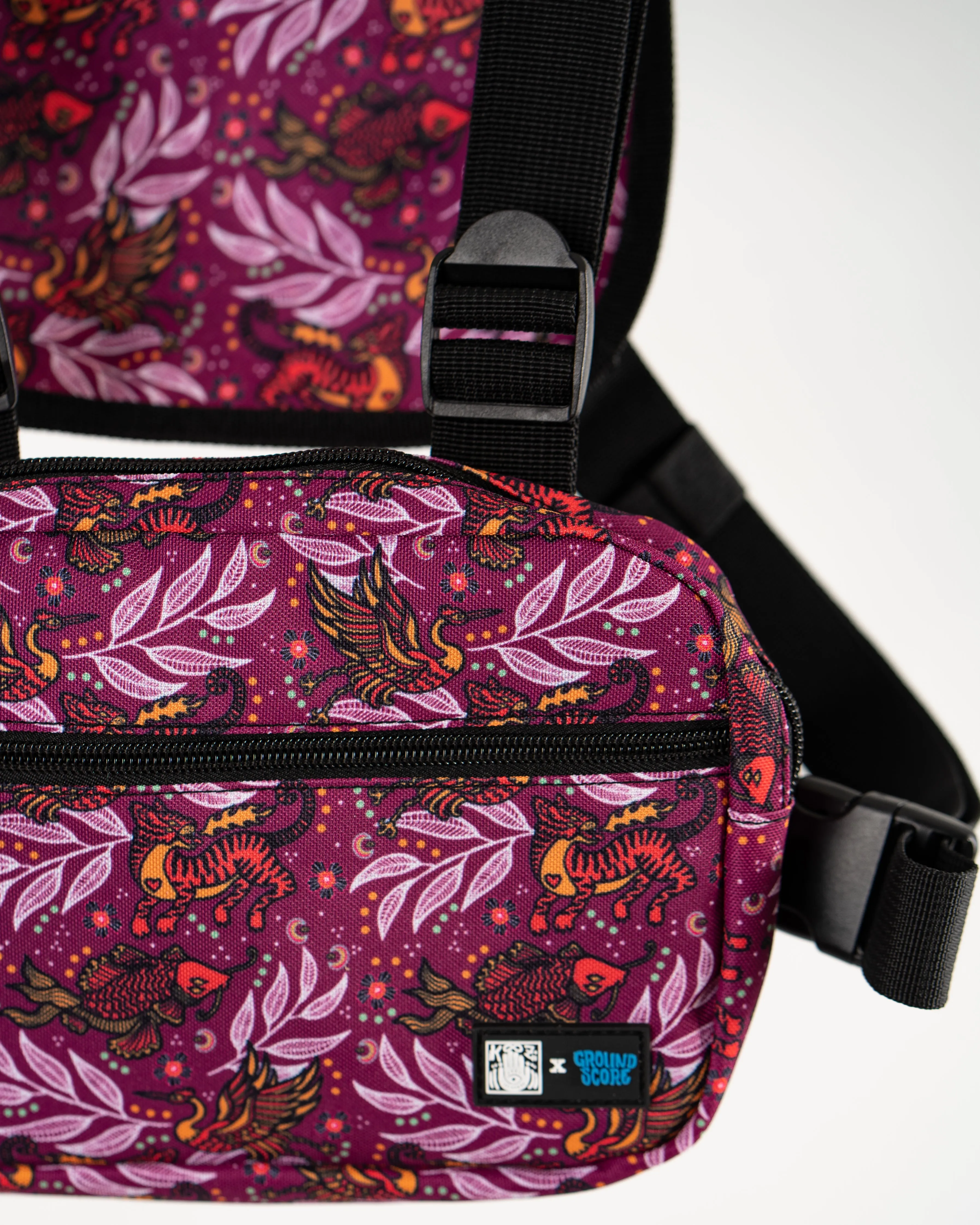 KOOZ - Earth, Wind, & Fire Chest Bag
