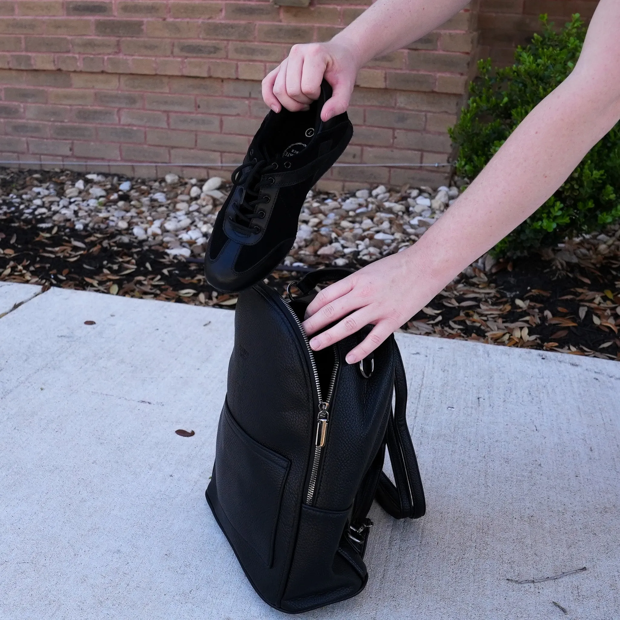 Large Shoe Bag/Backpack - Black