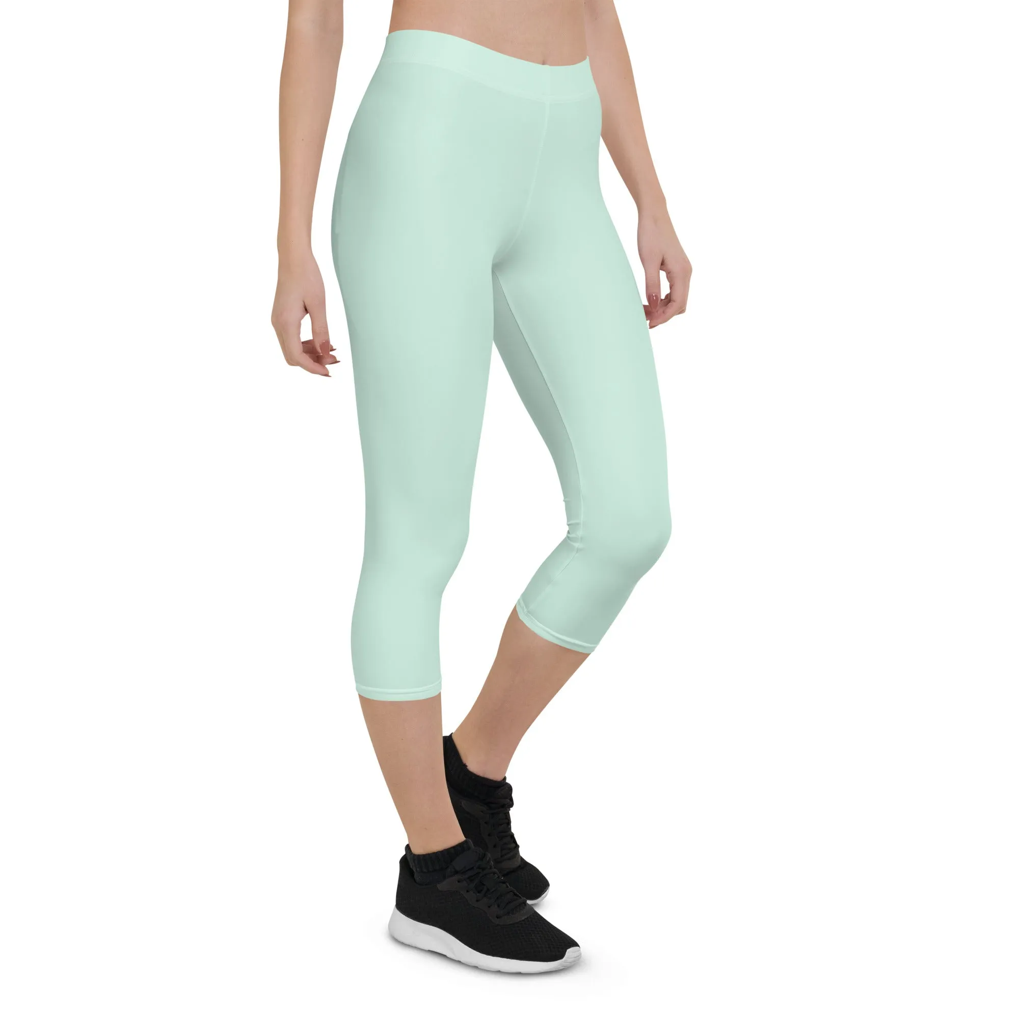 Lightish Capri Leggings