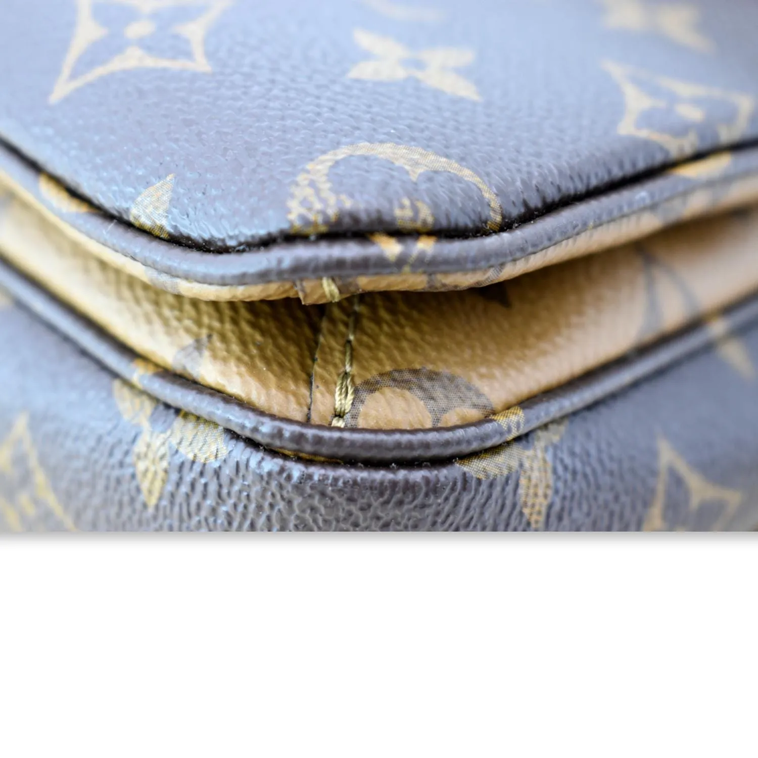 LOUIS VUITTON  Metis Pochette Reverse Monogram Canvas Crossbody Bag Brown