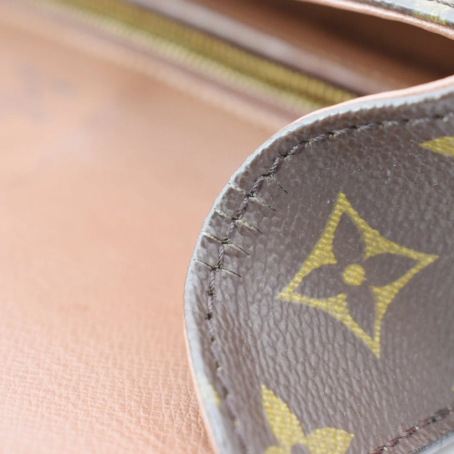 LOUIS VUITTON Saint Cloud GM Monogram Canvas Crossbody Bag Brown
