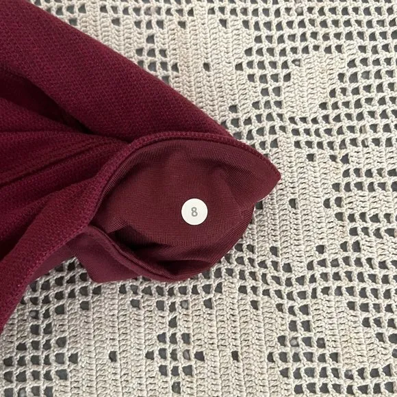 Lululemon Boogie Short raspberry size 8 rare