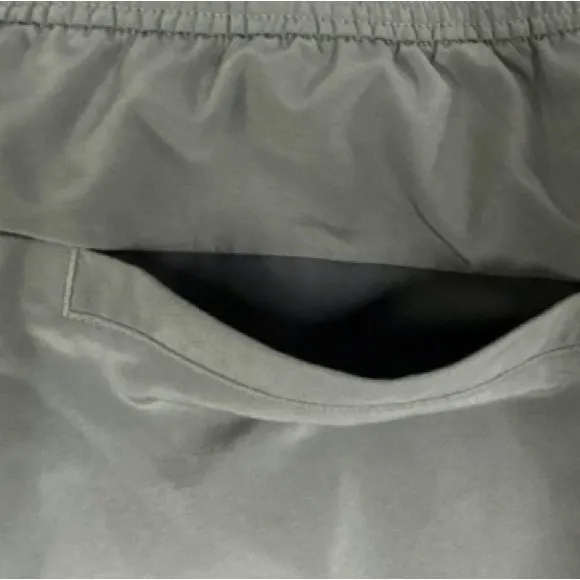 Lululemon Green Shorts Size 8