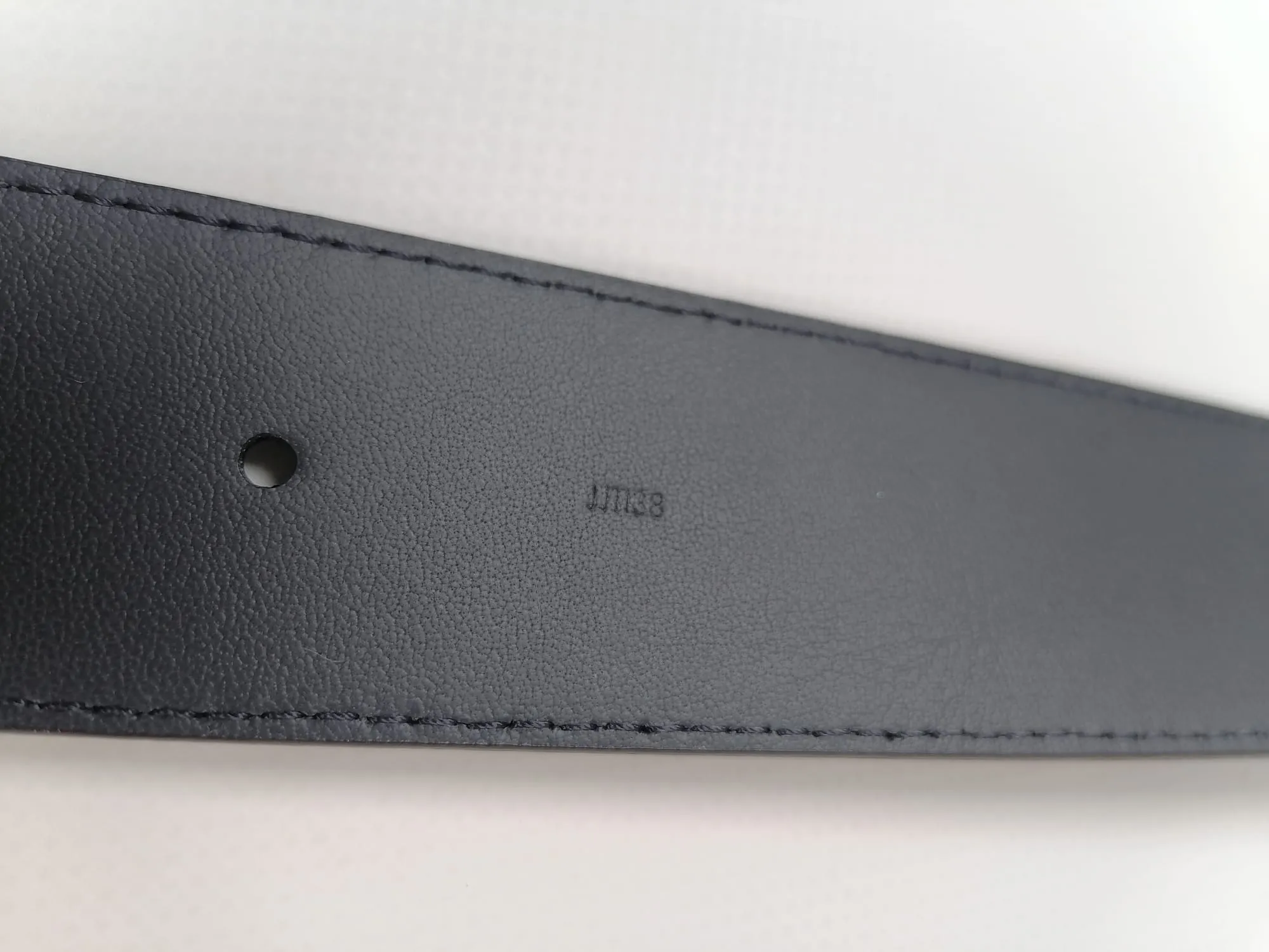 LV Initiales 40 MM Epi Belt