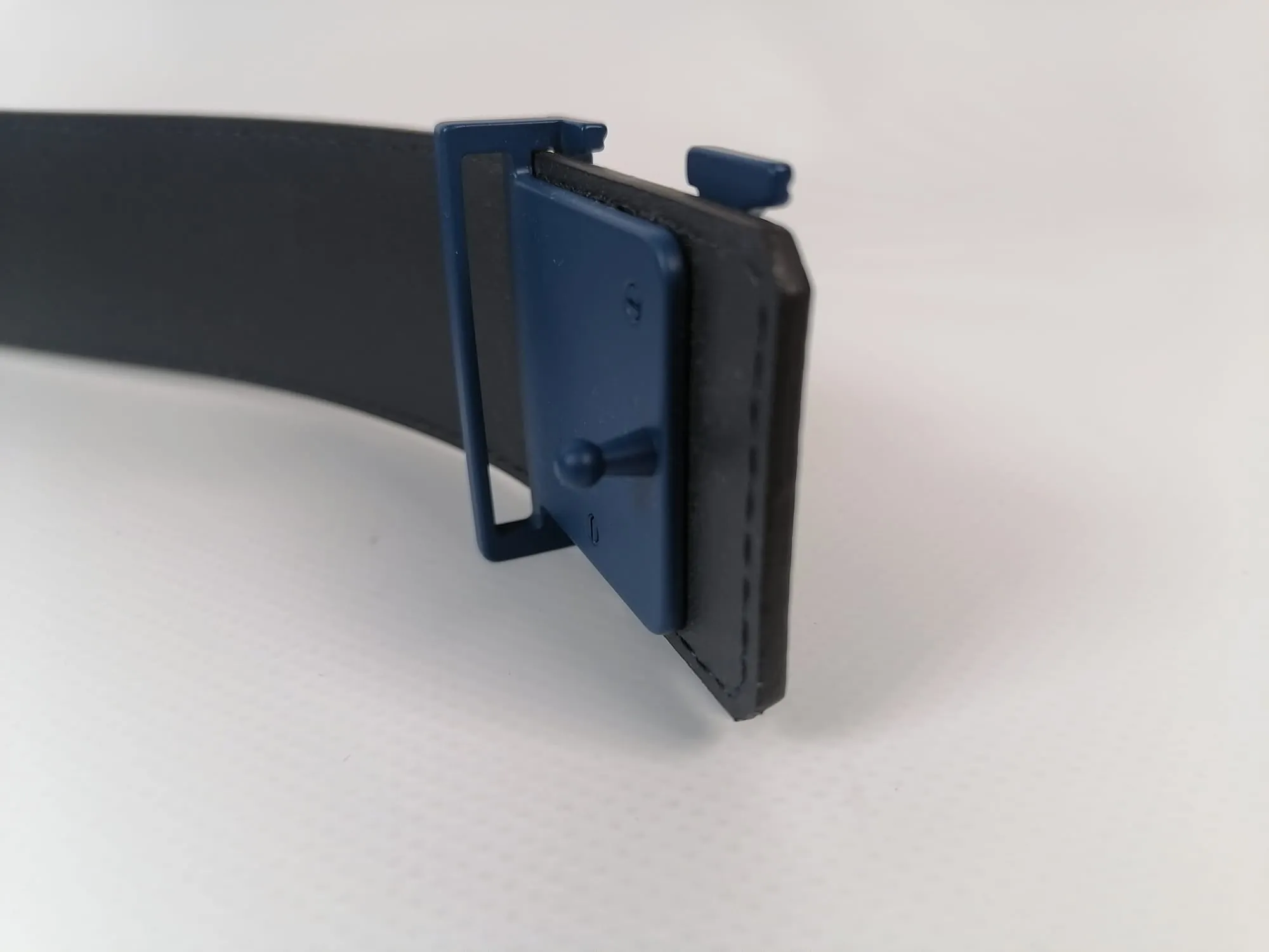 LV Initiales 40 MM Epi Belt