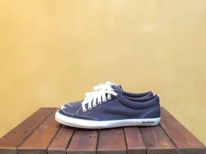 M0565NAV090A14 05/65 Seavees Westwood Tennis Shoe Standard Canvas Specs Navy