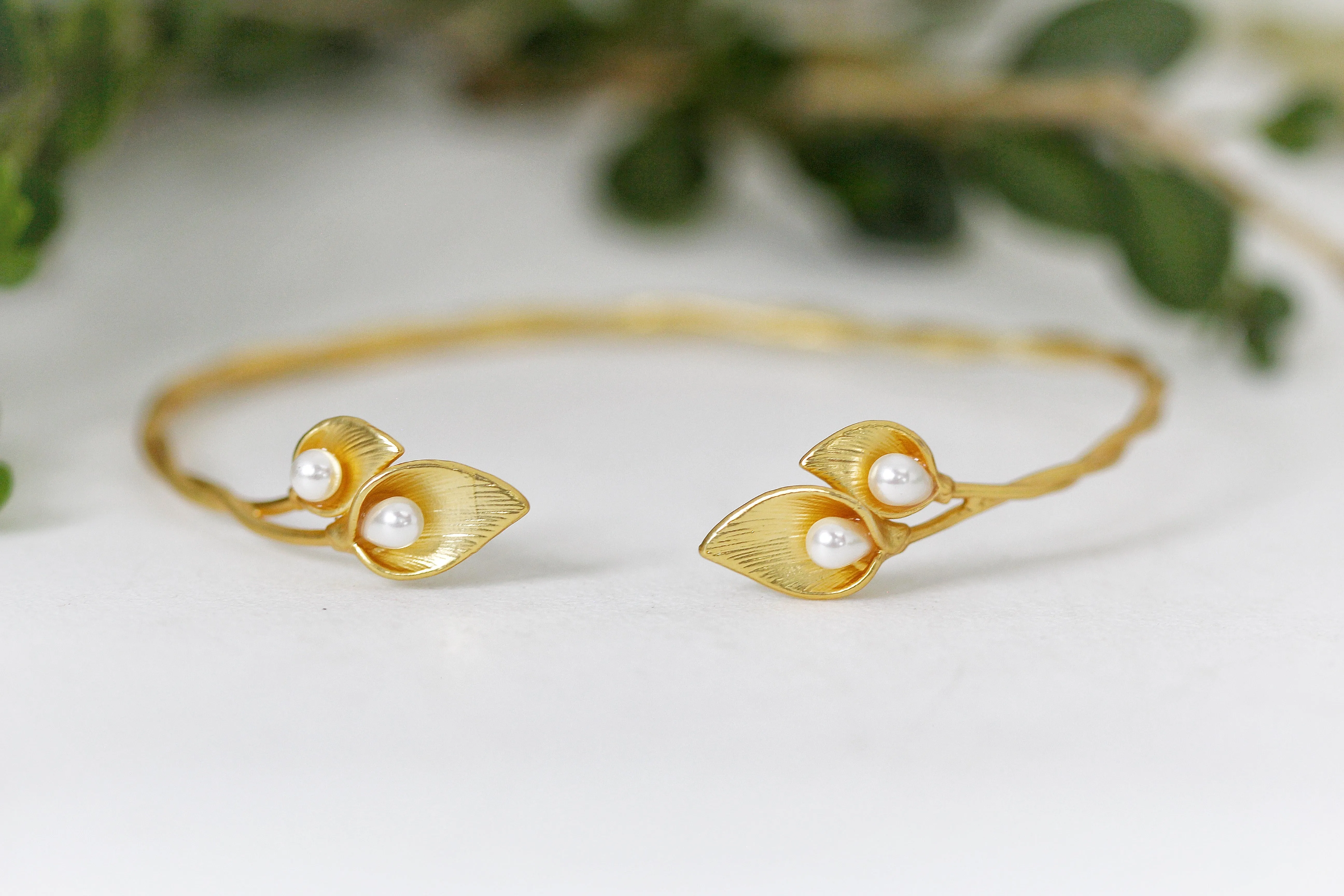 Made to Order * Calla Lily Arm Band