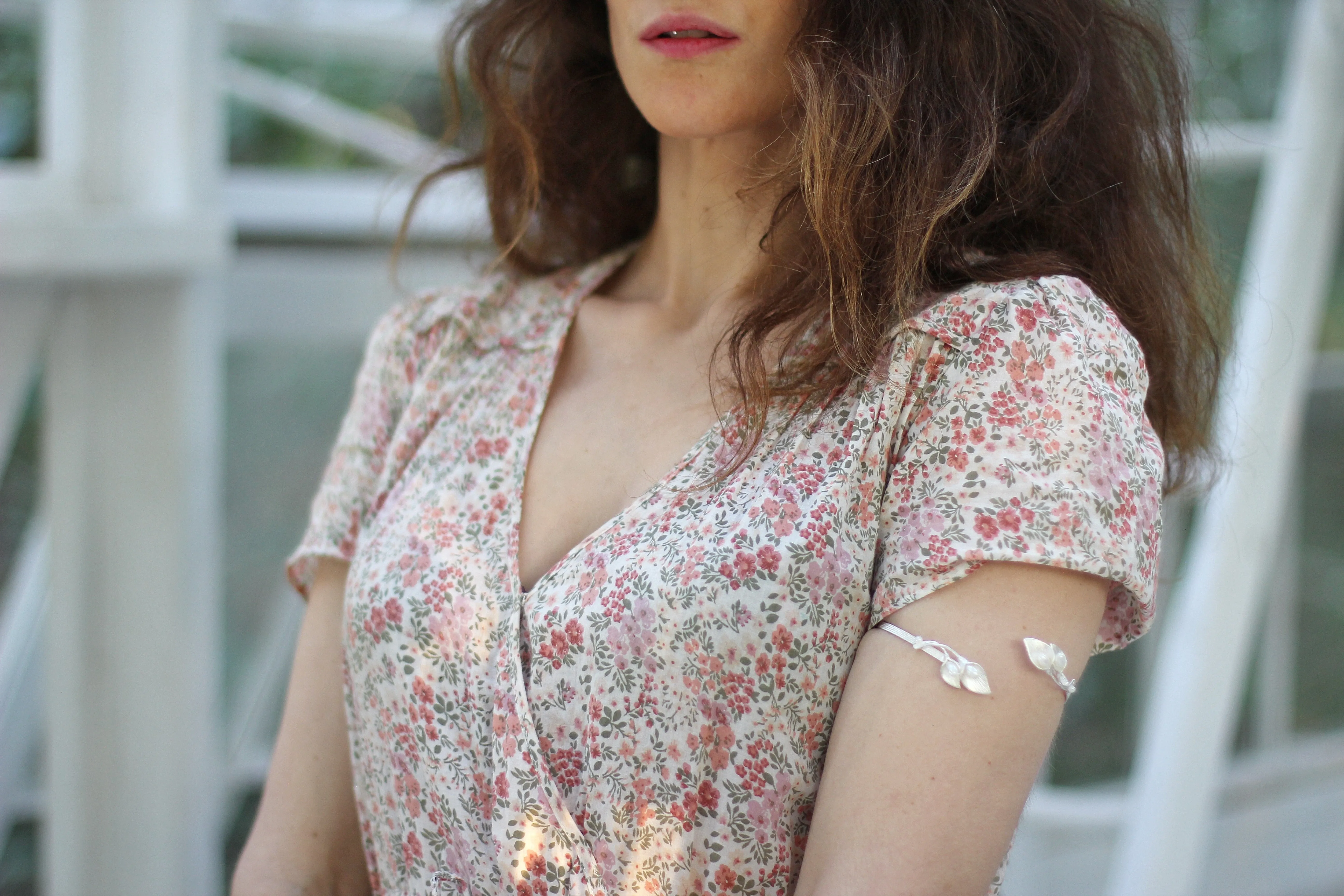 Made to Order * Calla Lily Arm Band
