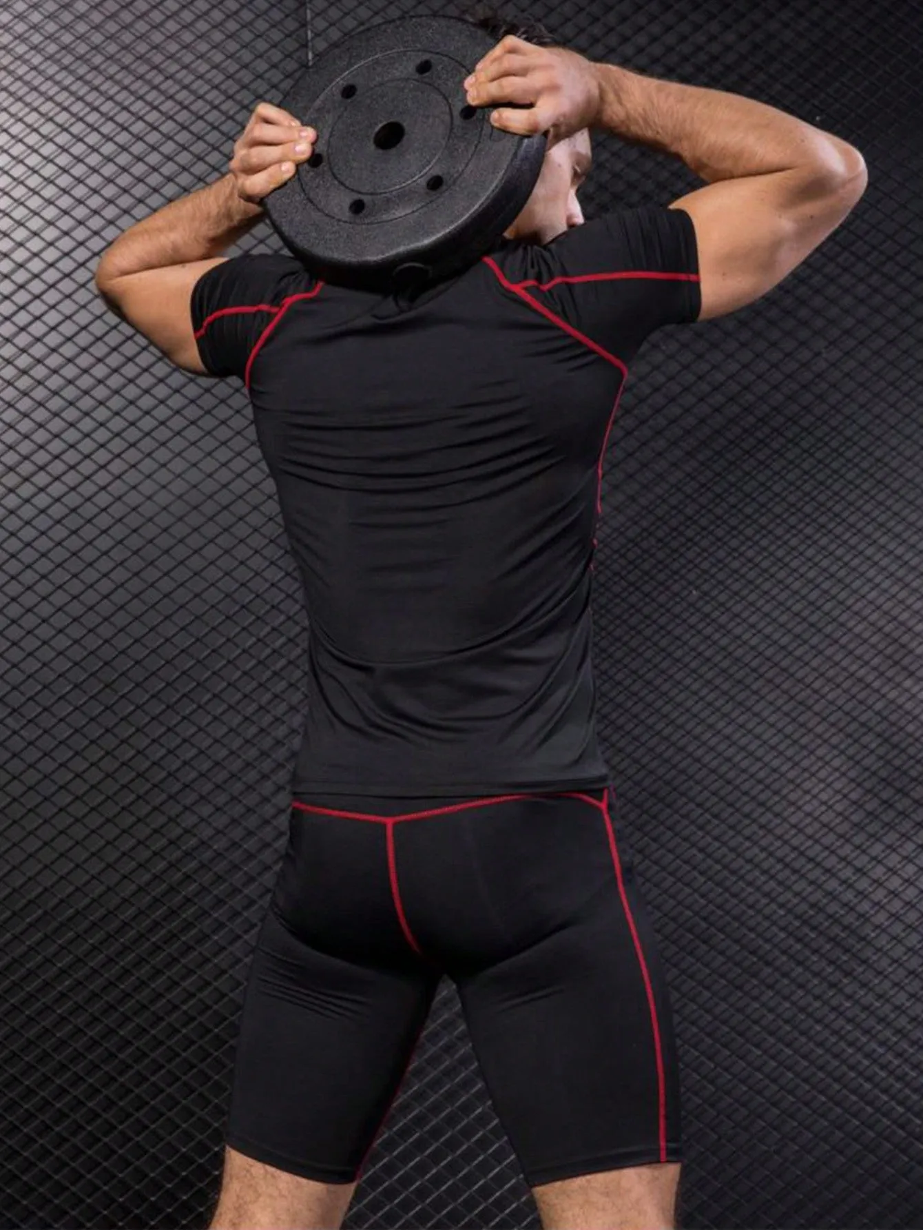 Men Contrast Topstitching Sports Tee With Shorts