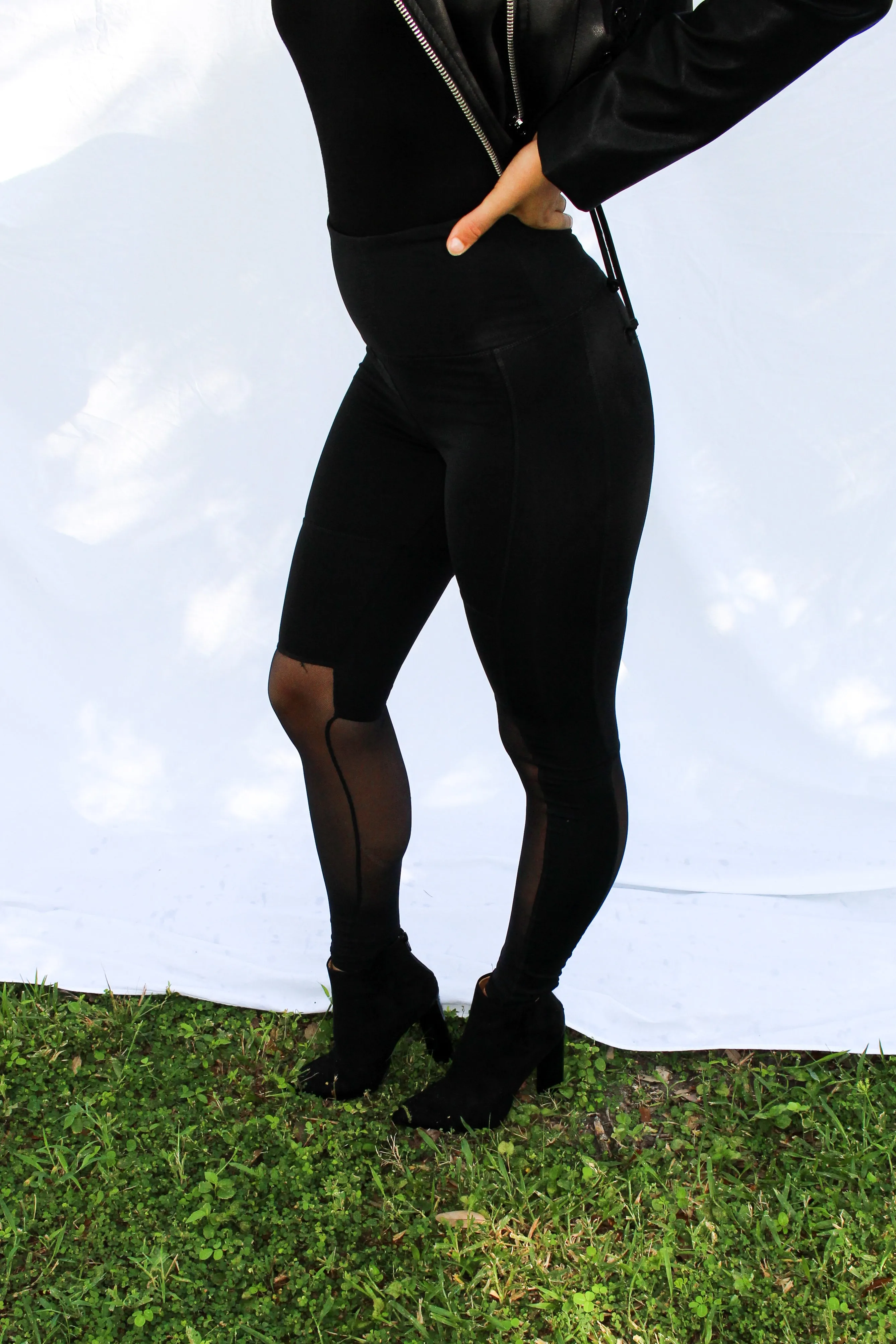 Mesh Panel Leggings