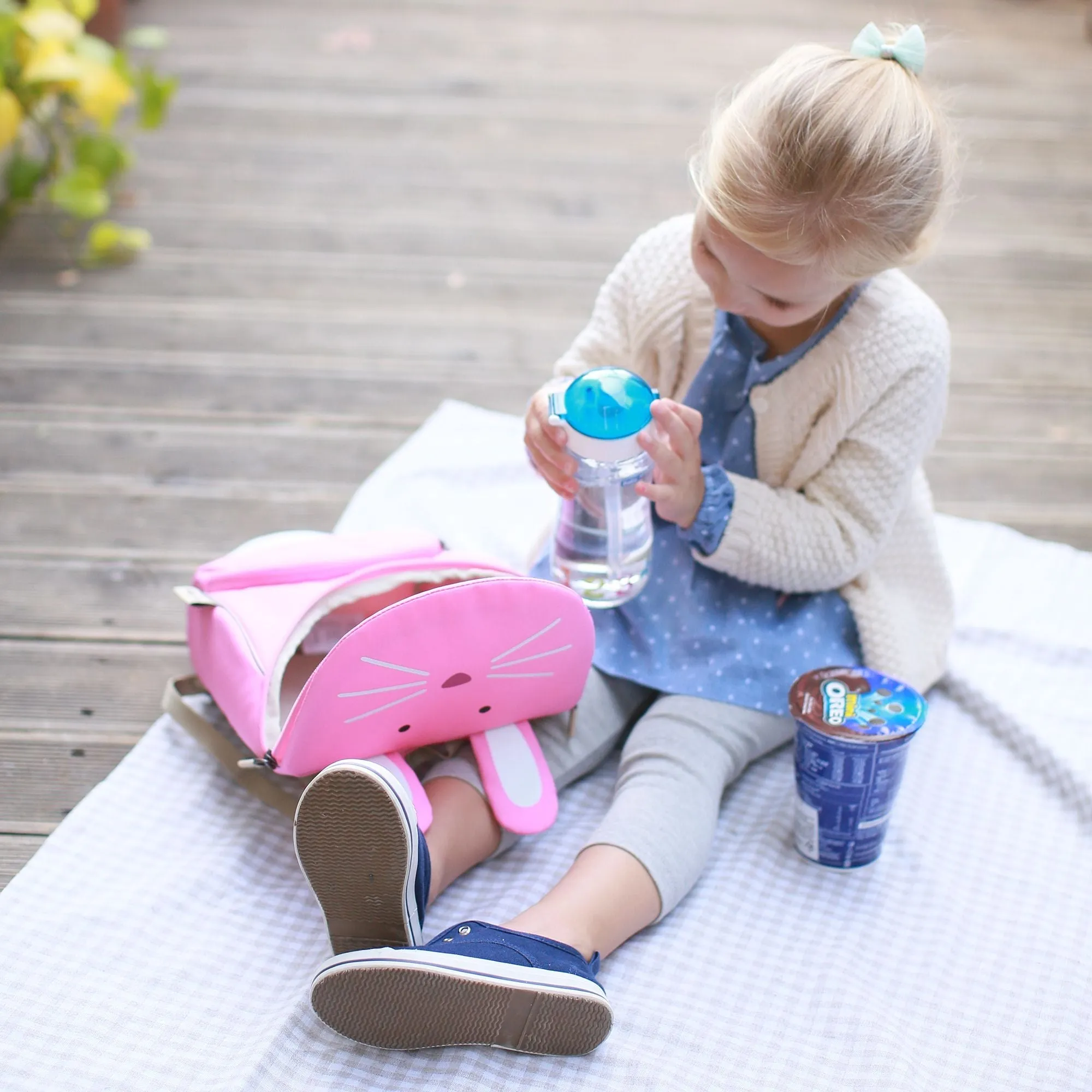 Milo & Gabby Insulated Backpack   Safety Strap