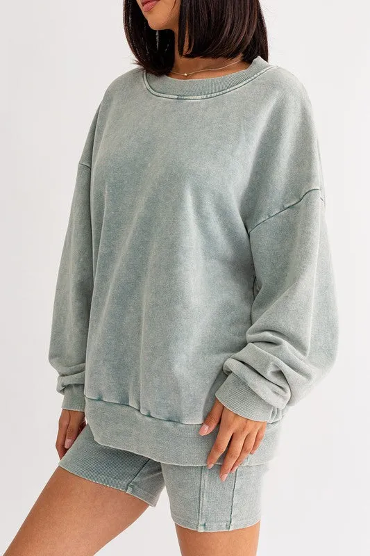 MINERAL oversized pullover
