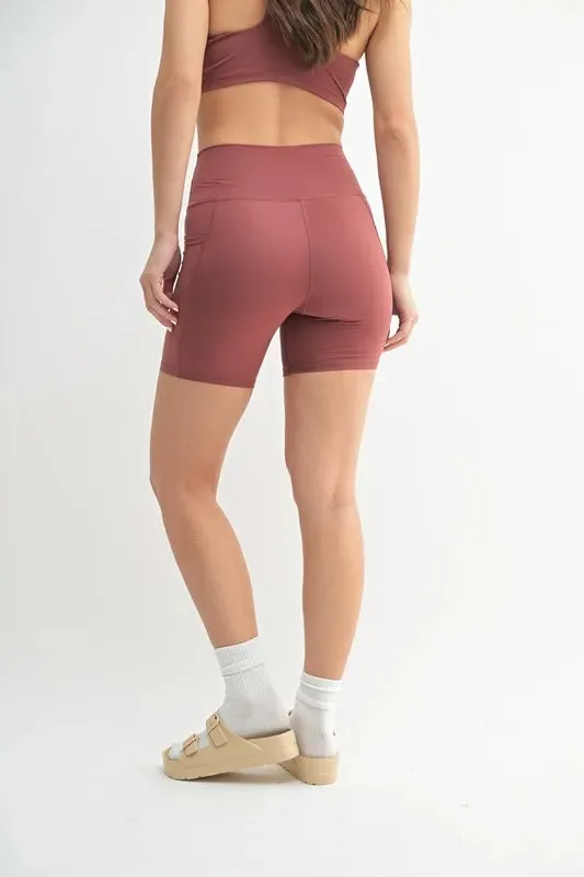 MONO B Venice Cloud Light Sculpt Biker Shorts