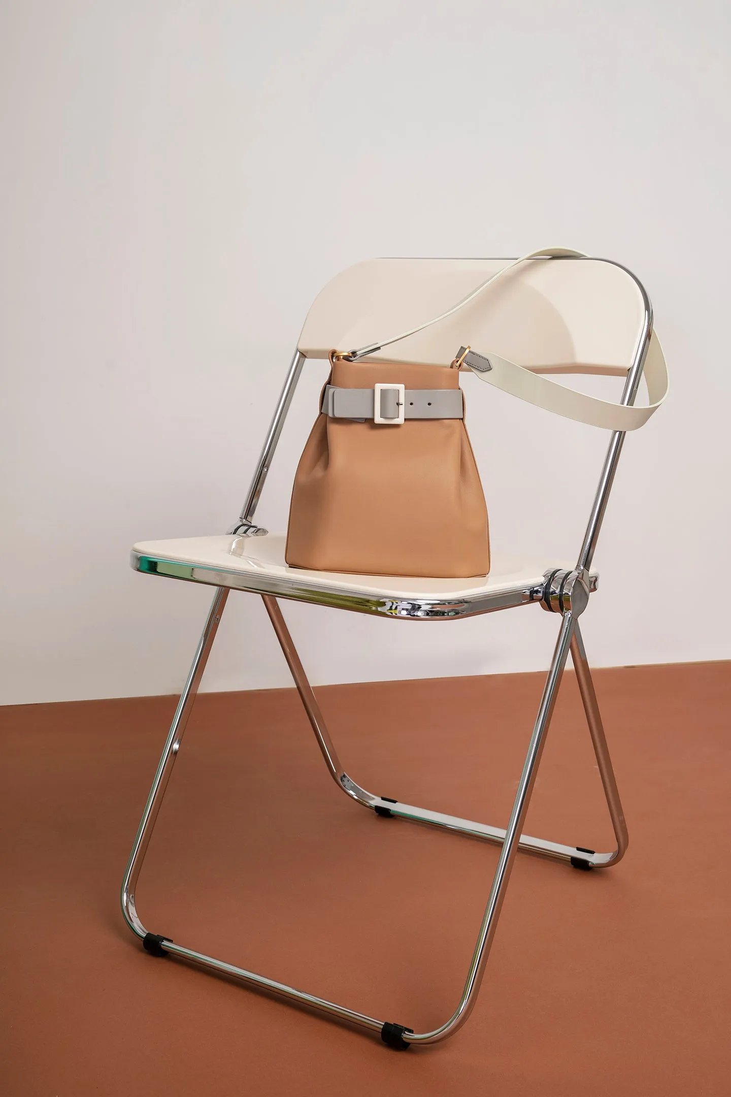 Mori Bucket Shoulder Bag • Warm Brown