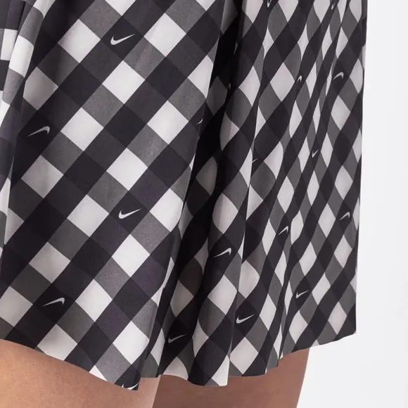 Nike Dri-FIT sz XS black &amp; White logo check print Club Performance Tennis skort