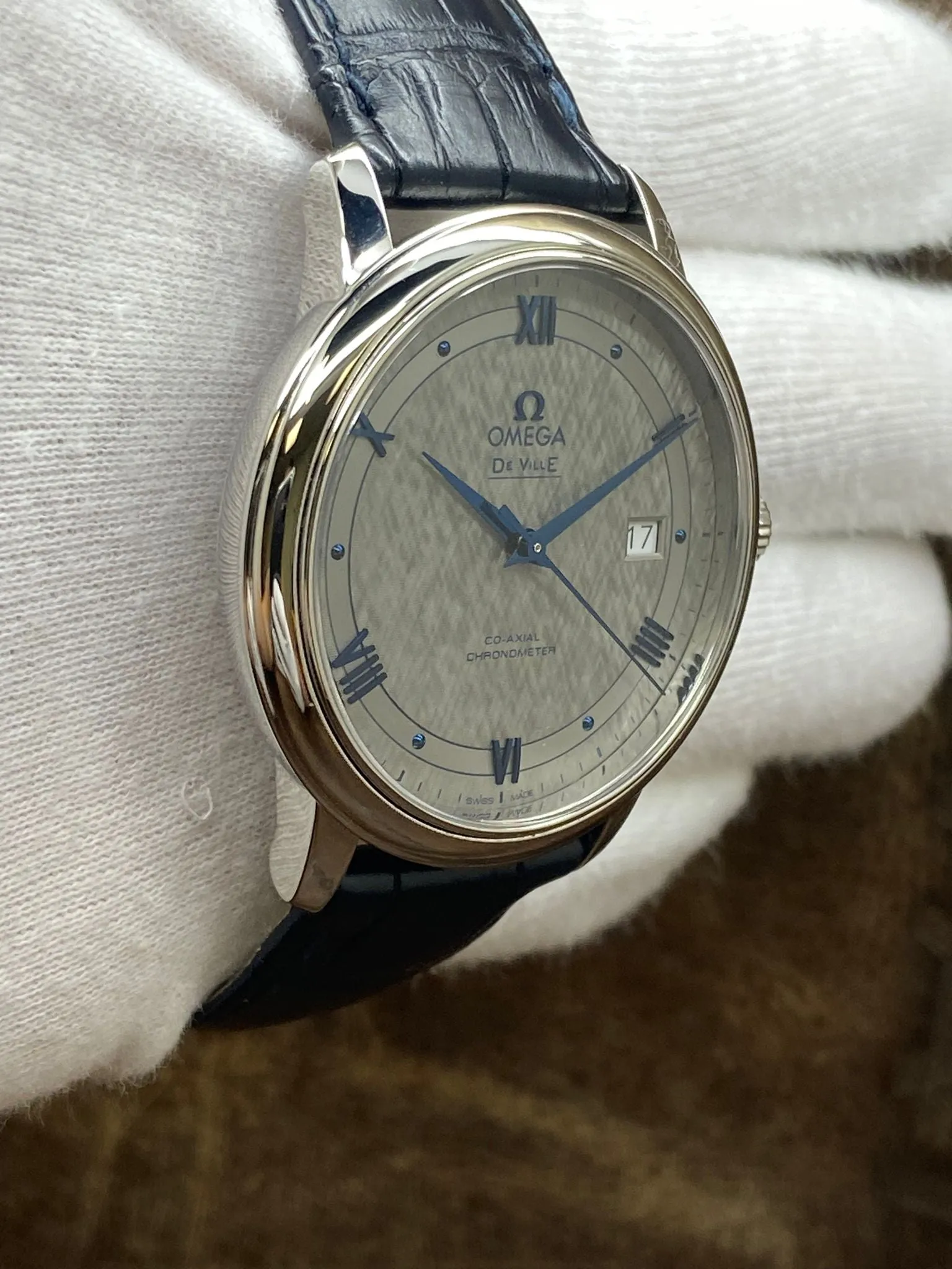 Omega De Ville Prestige Co-Axial 424.13.40.20.06.002 Grey Dial Automatic Men's Watch