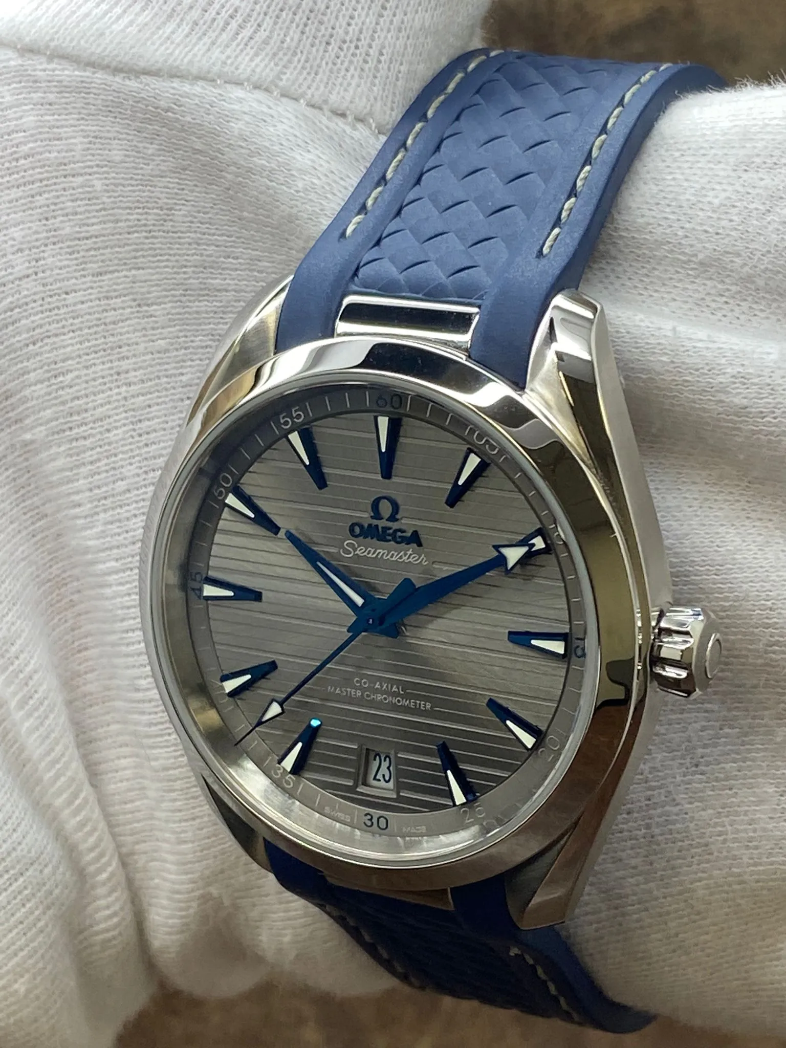 Omega Seamaster Aqua Terra 150M 220.12.41.21.06.001 Silver Dial Automatic Men's Watch