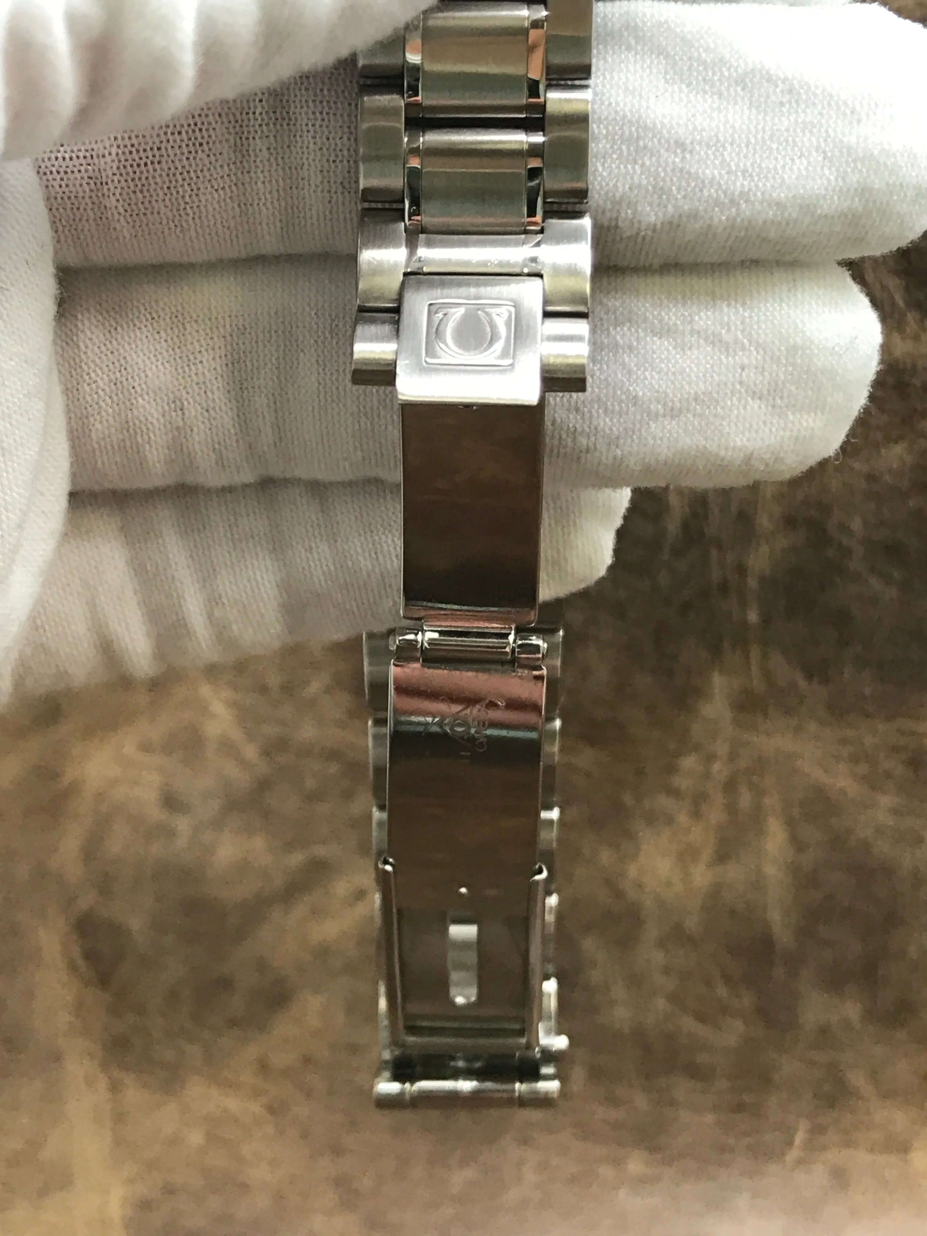 Omega Speedmaster Day-Date 3521.30.00 Silver Dial Automatic Men's Watch
