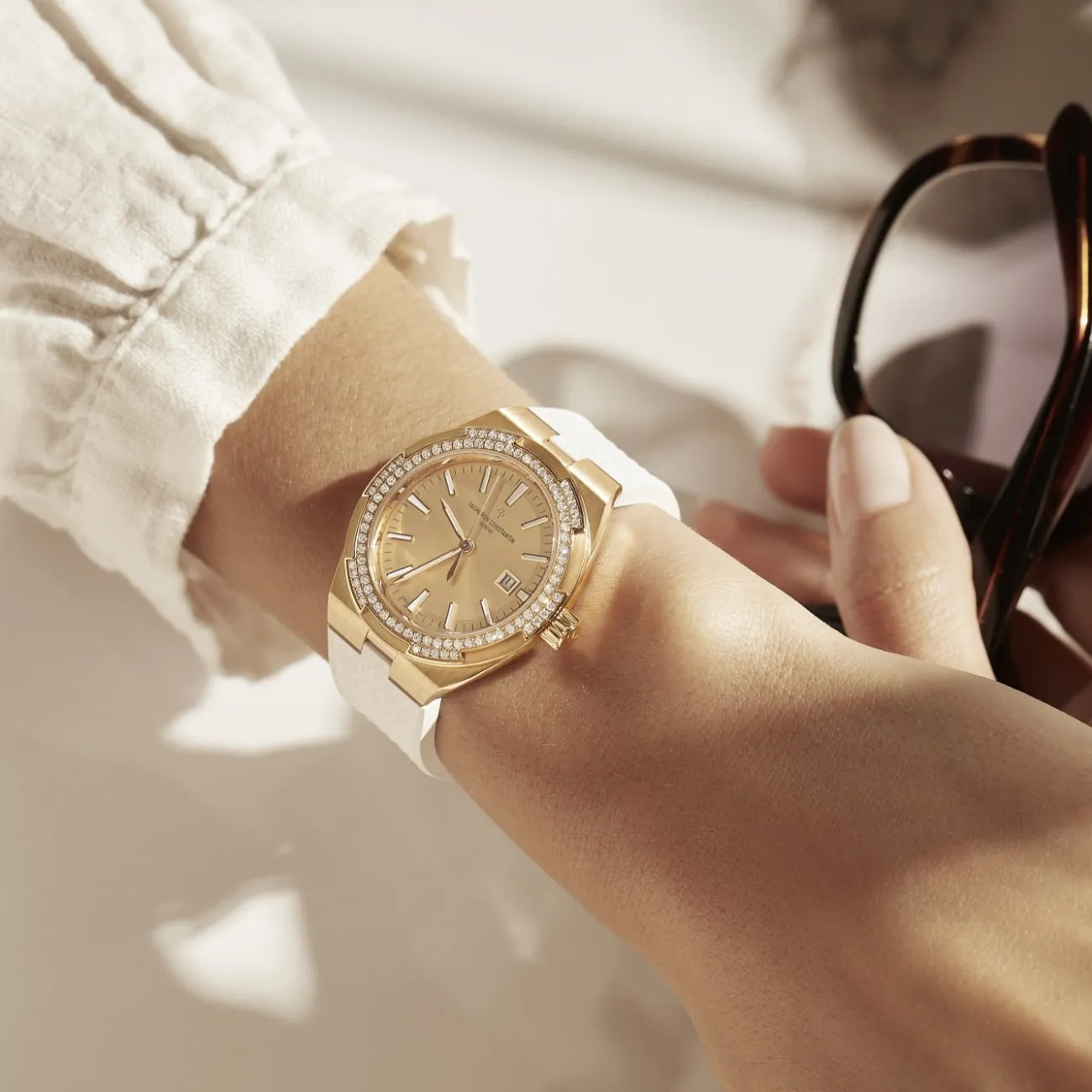 OVERSEAS SELF-WINDING