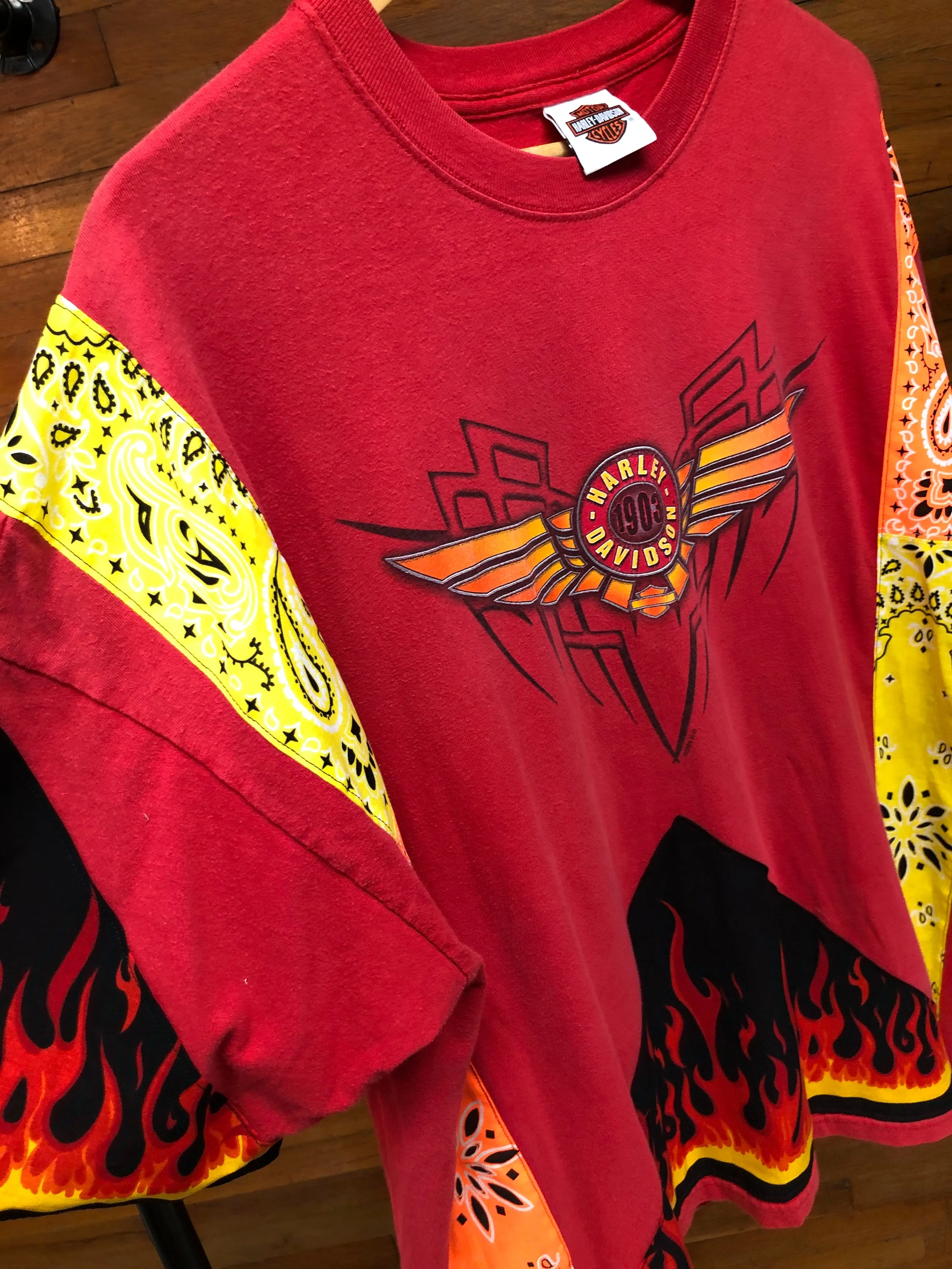 "1 of 1" Harley Davidson Oversized Flaming Bandana Tee (XL/2XL)