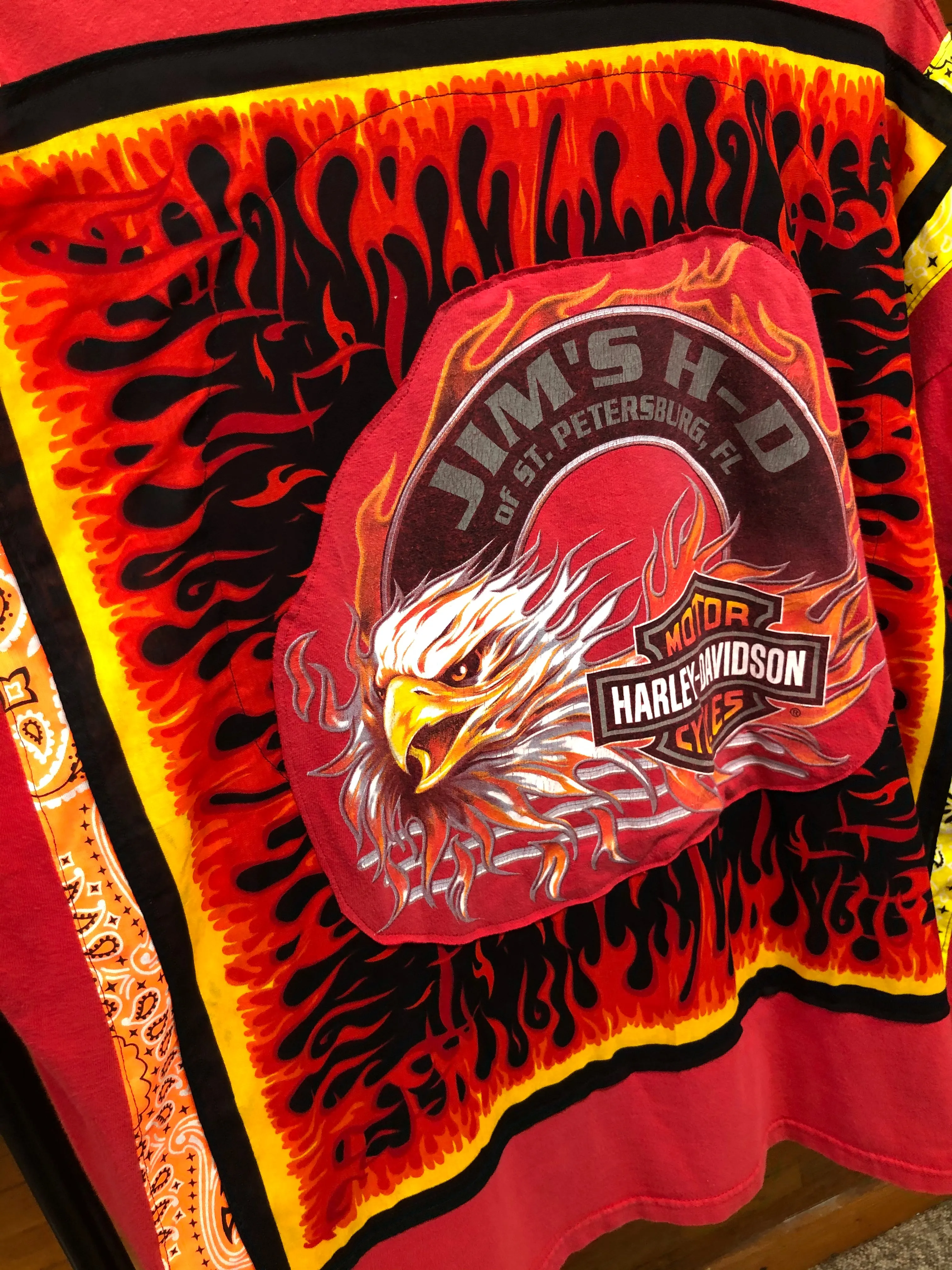 "1 of 1" Harley Davidson Oversized Flaming Bandana Tee (XL/2XL)