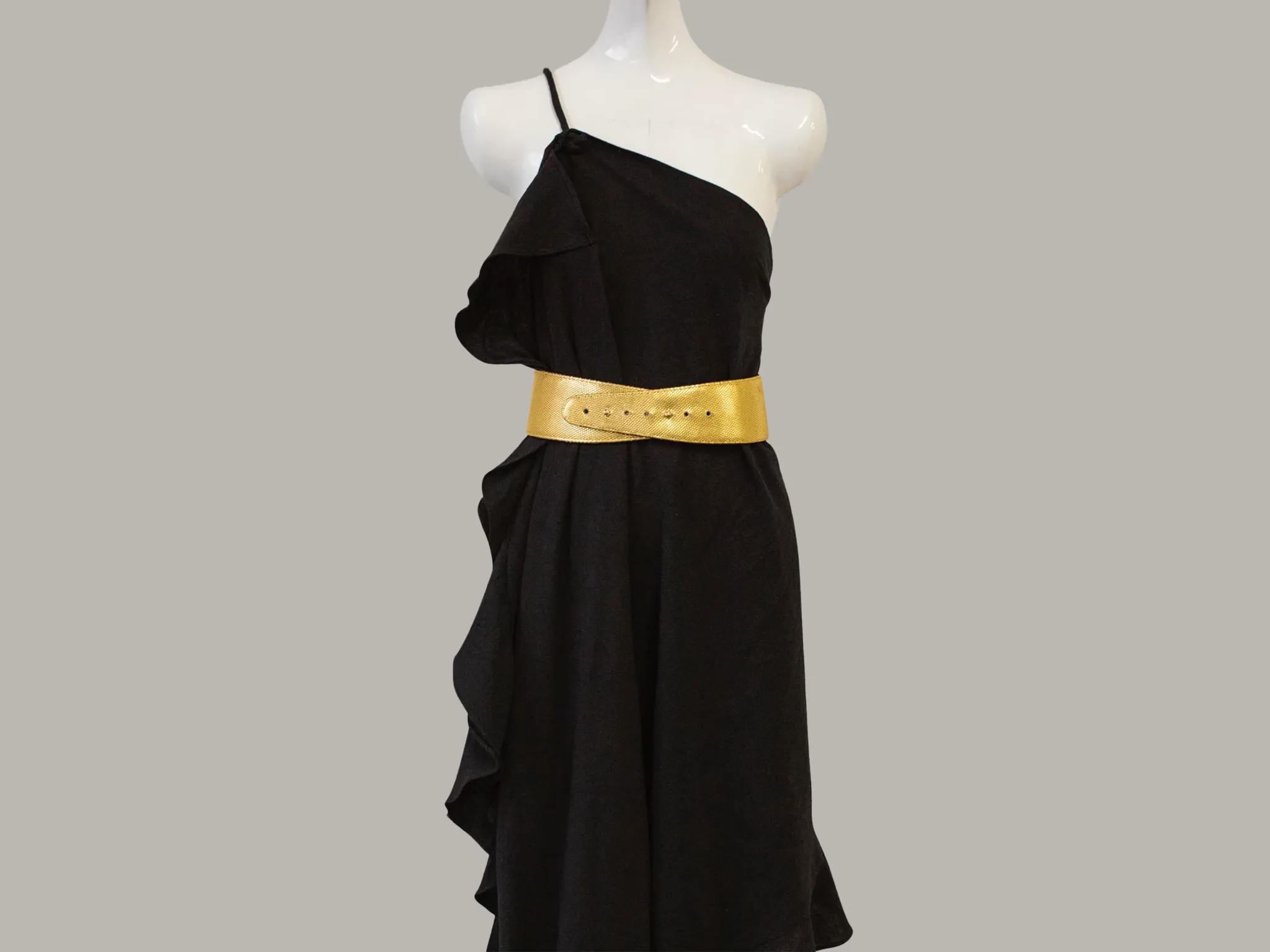 Reversible Crescent Belt in Gold Armour & Black Leather