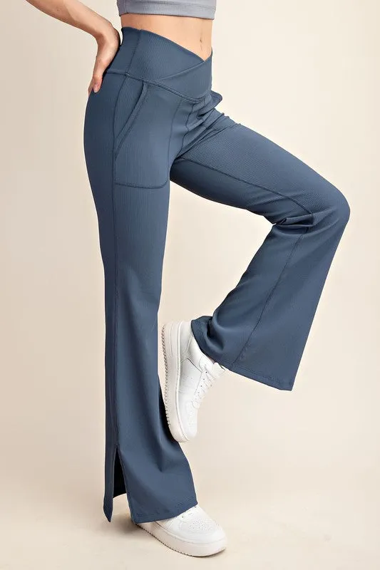 RIB V WAIST CROSSOVER FLARED LEGGINGS