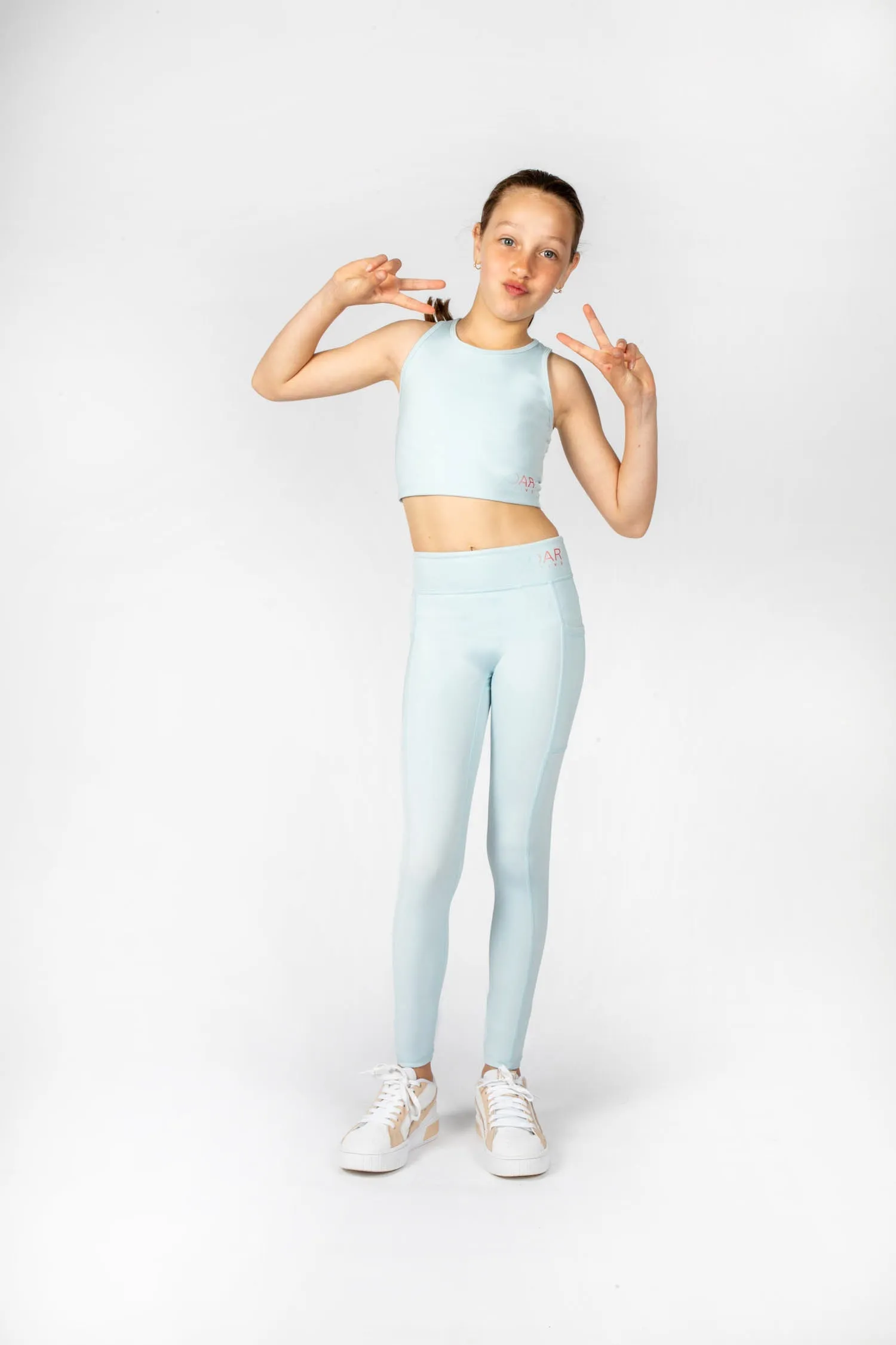 Rise Crop Tee