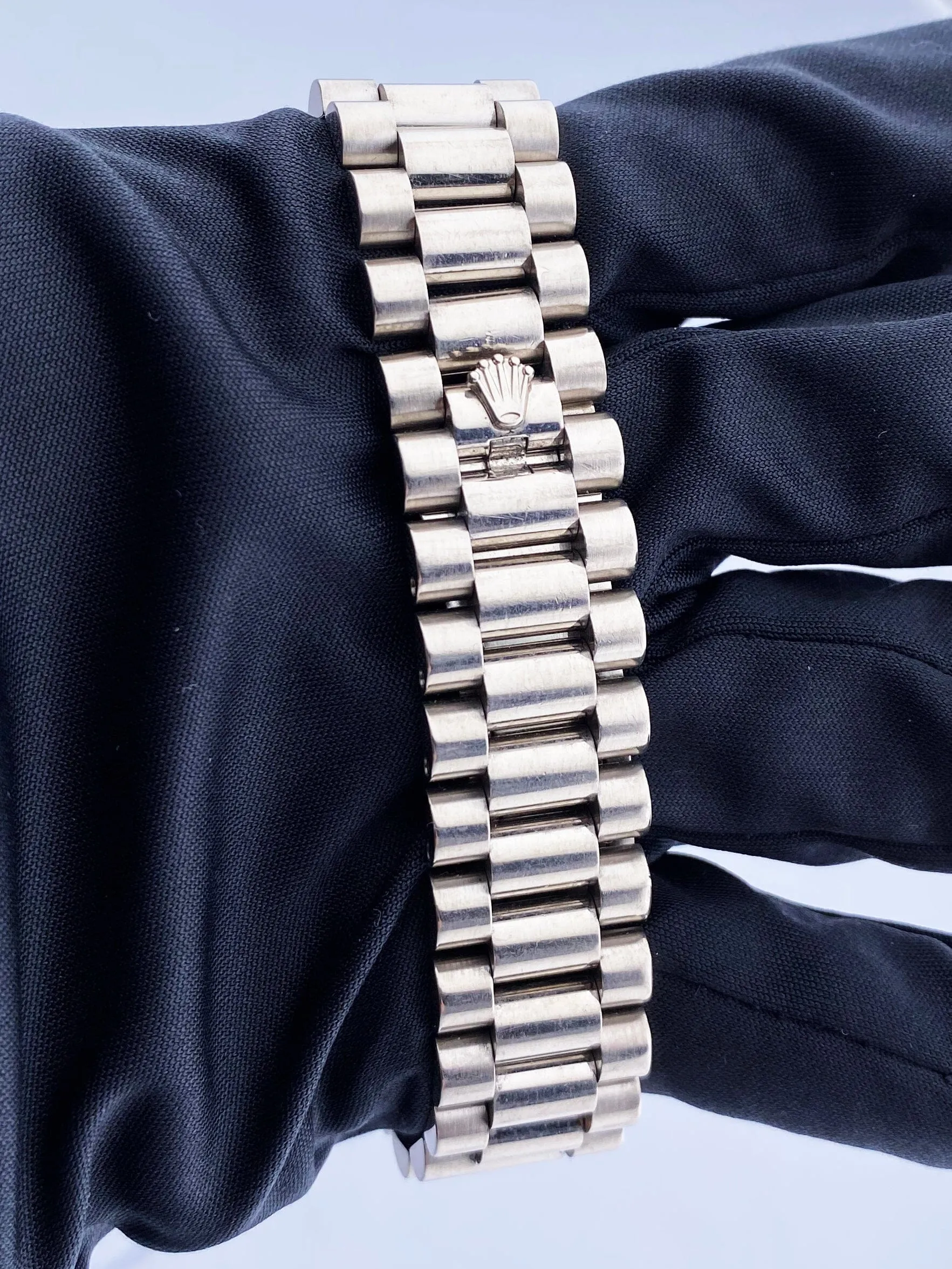 Rolex Day-Date 118239 Diamond Dial Mens Watch