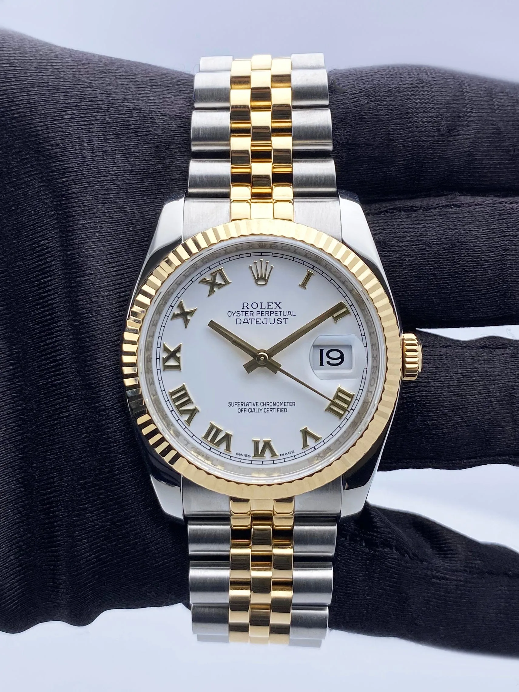 Rolex Oyster Perpetual Datejust 116233 White Dial Mens Watch