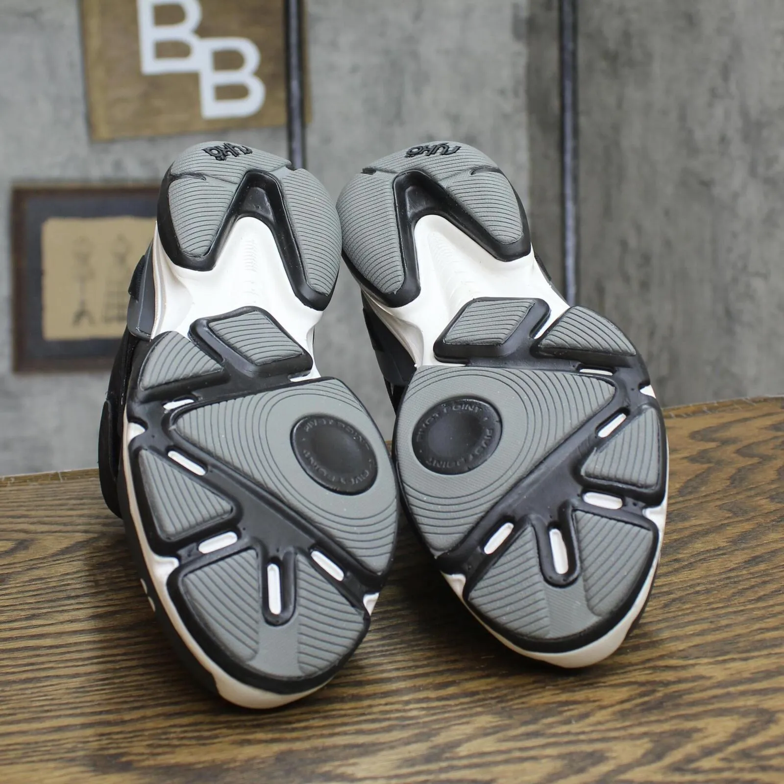 Ryka Womens Devotion Xt Mid Cross Trainer Sneakers Black / Grey / White 6.5M