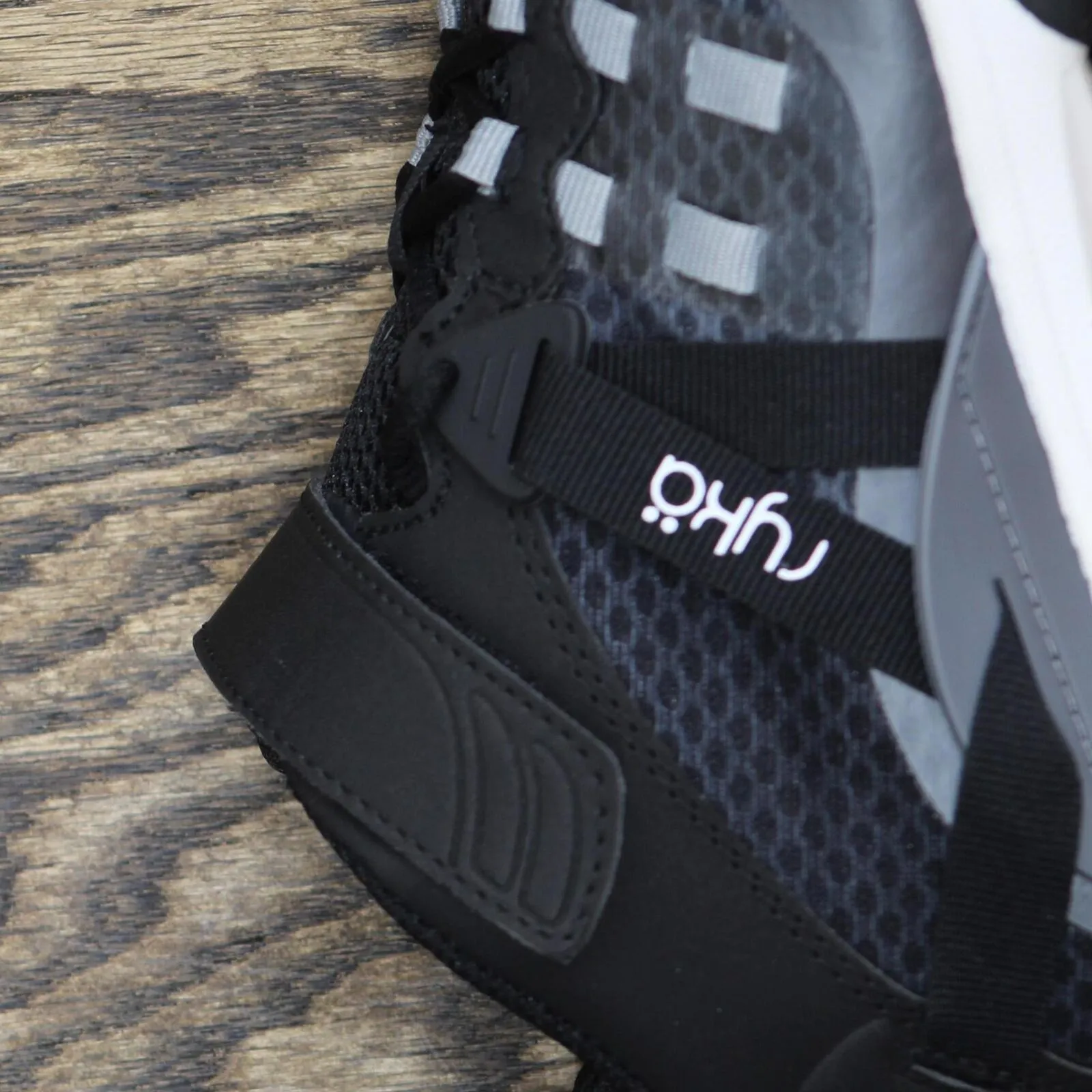 Ryka Womens Devotion Xt Mid Cross Trainer Sneakers Black / Grey / White 6.5M