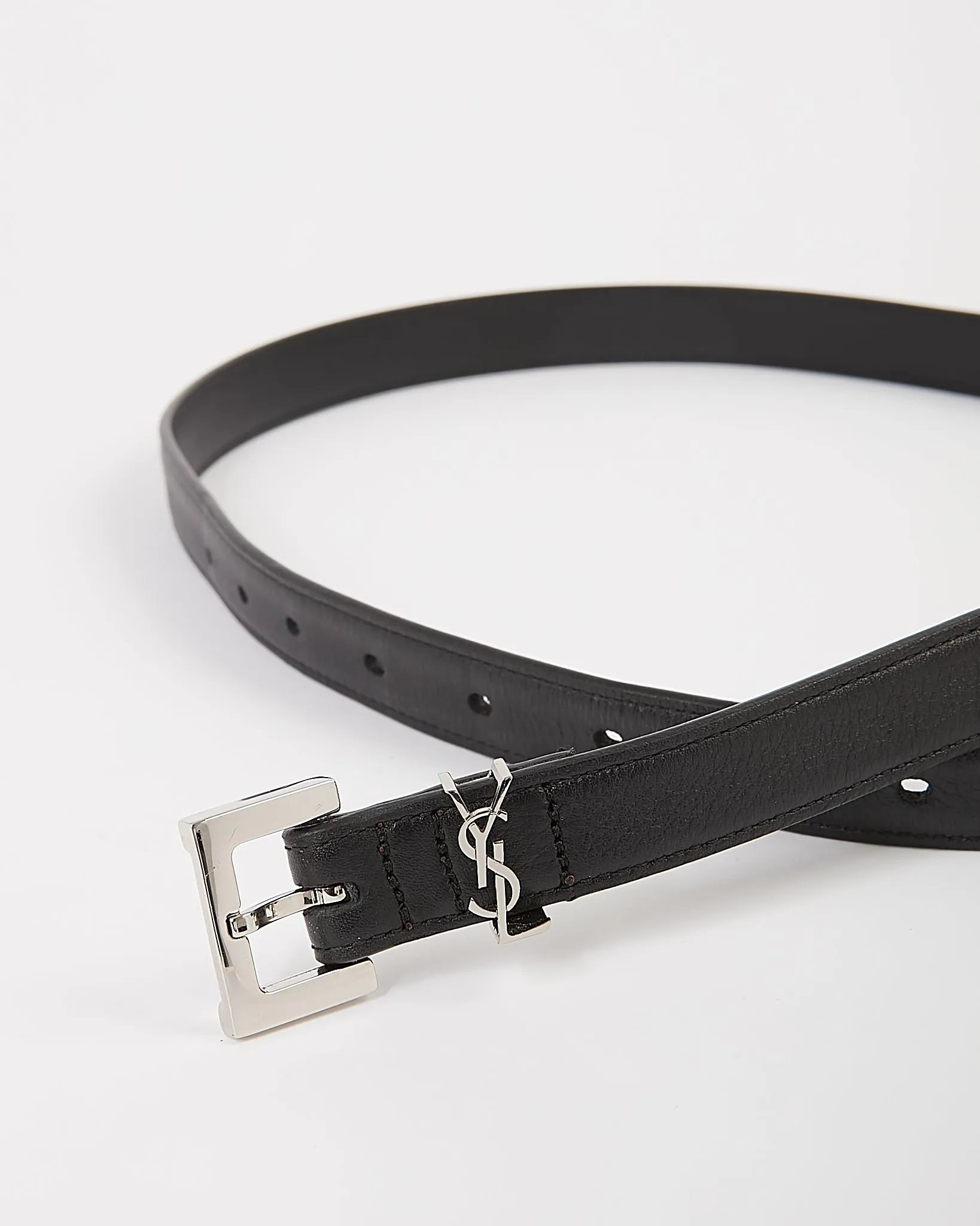 Saint Laurent Black Smooth Leather Skinny Belt - 70