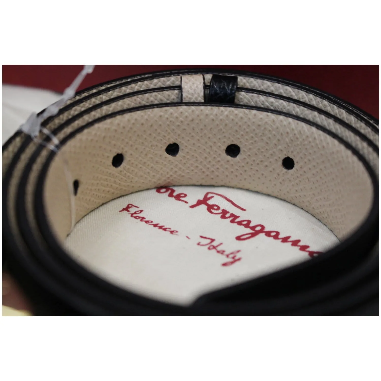SALVATORE FERRAGAMO Gancini Buckle Reversible Belt Black Size 39