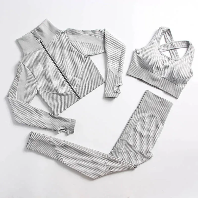 Seamless Yoga Gym Clothing Set for Women - Leggings and Sport Suit