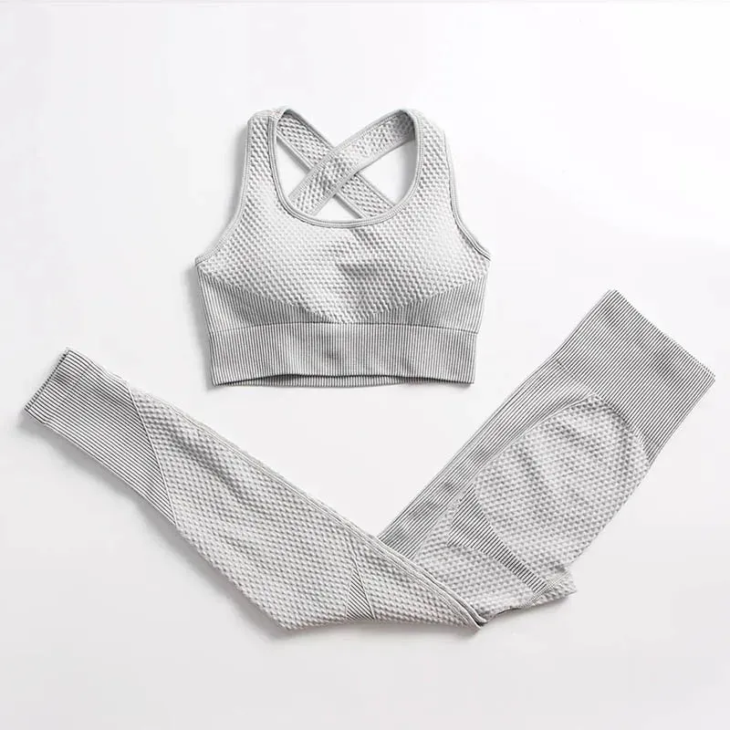 Seamless Yoga Gym Clothing Set for Women - Leggings and Sport Suit