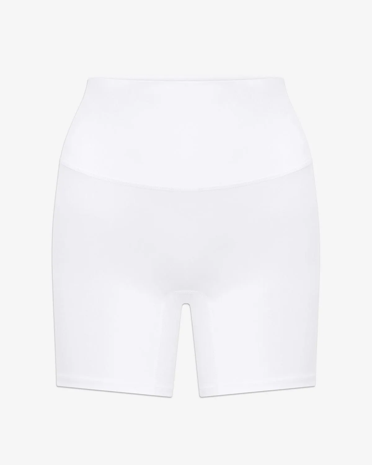 Serenity Scrunch Shorts 5" | White