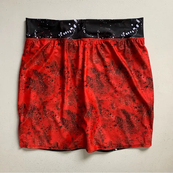 Skort Obsession Women’s Size Large Red Alert Activewear Skirt Skort NWT