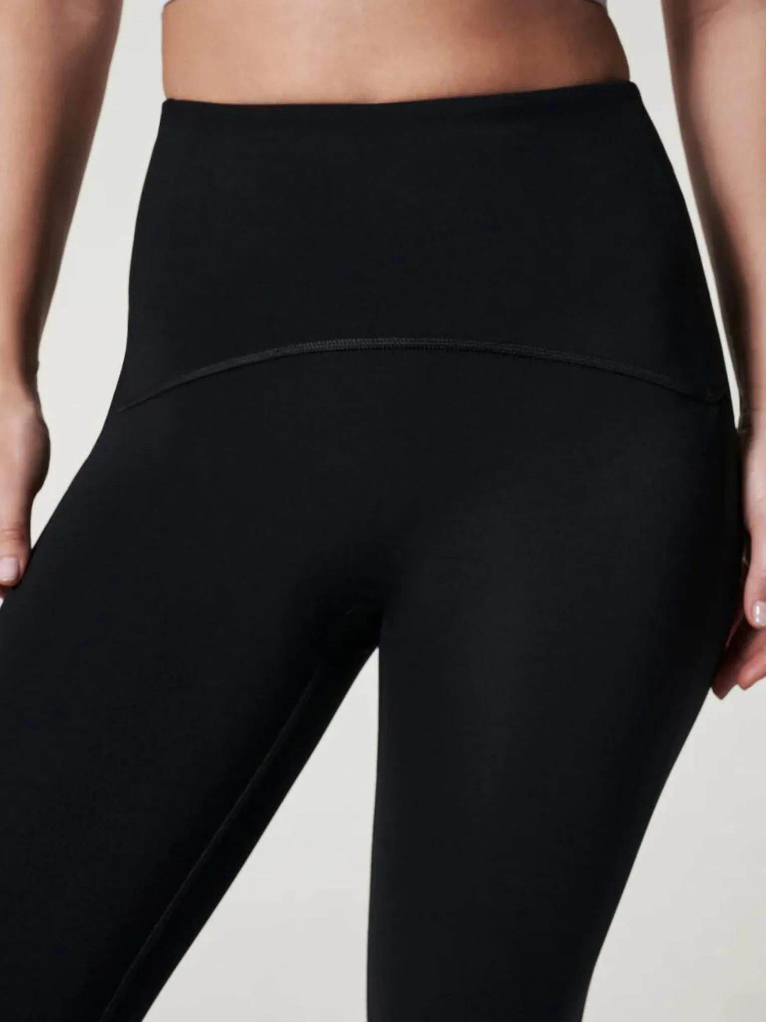 SPANX Booty Boost 7/8 Legging