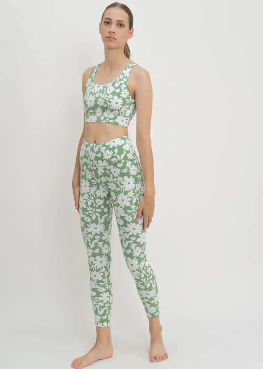Sports Bra Ubud in Green Moonflower