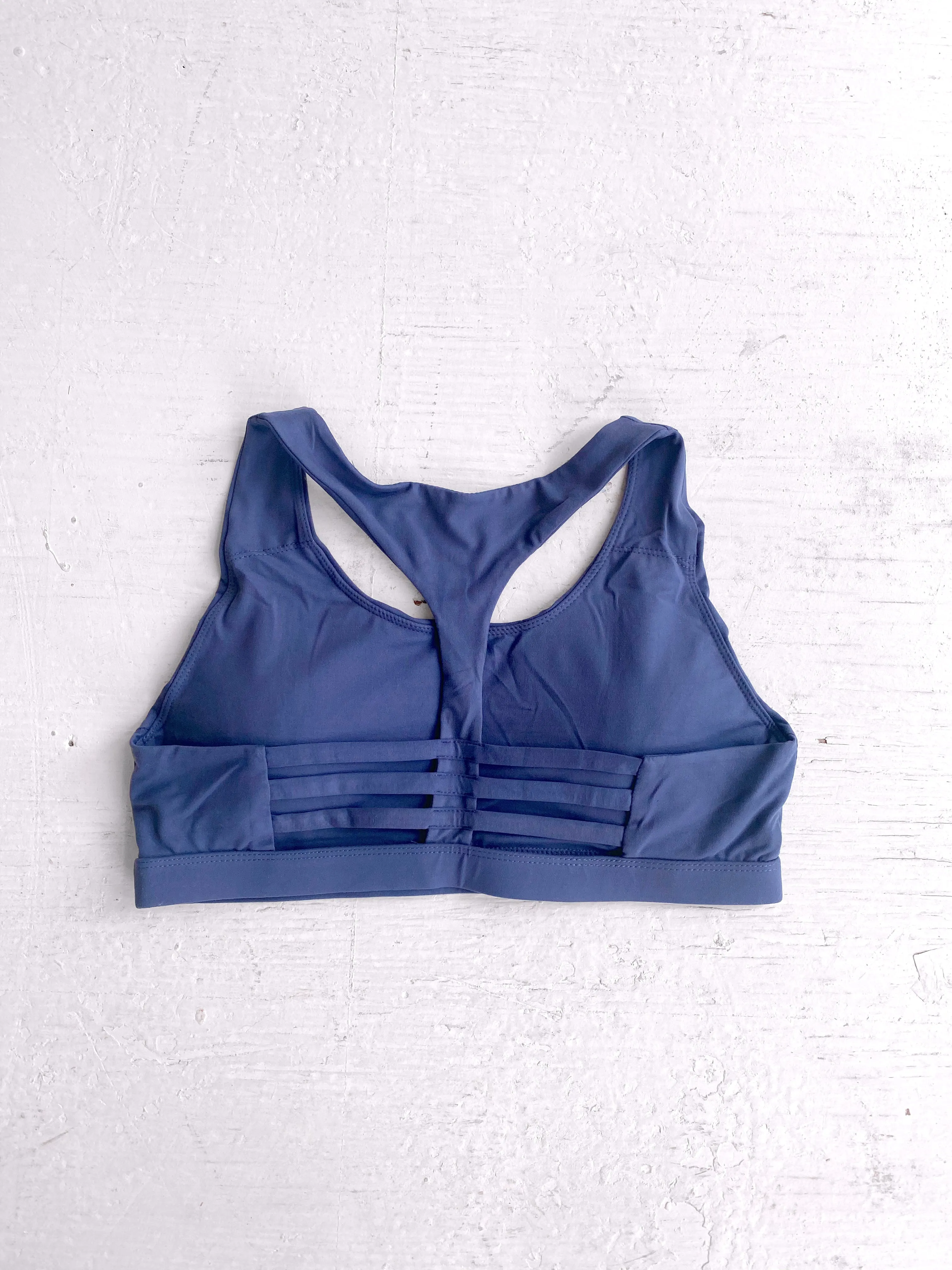 STRAPPY CAGE BACK SPORTS BRA